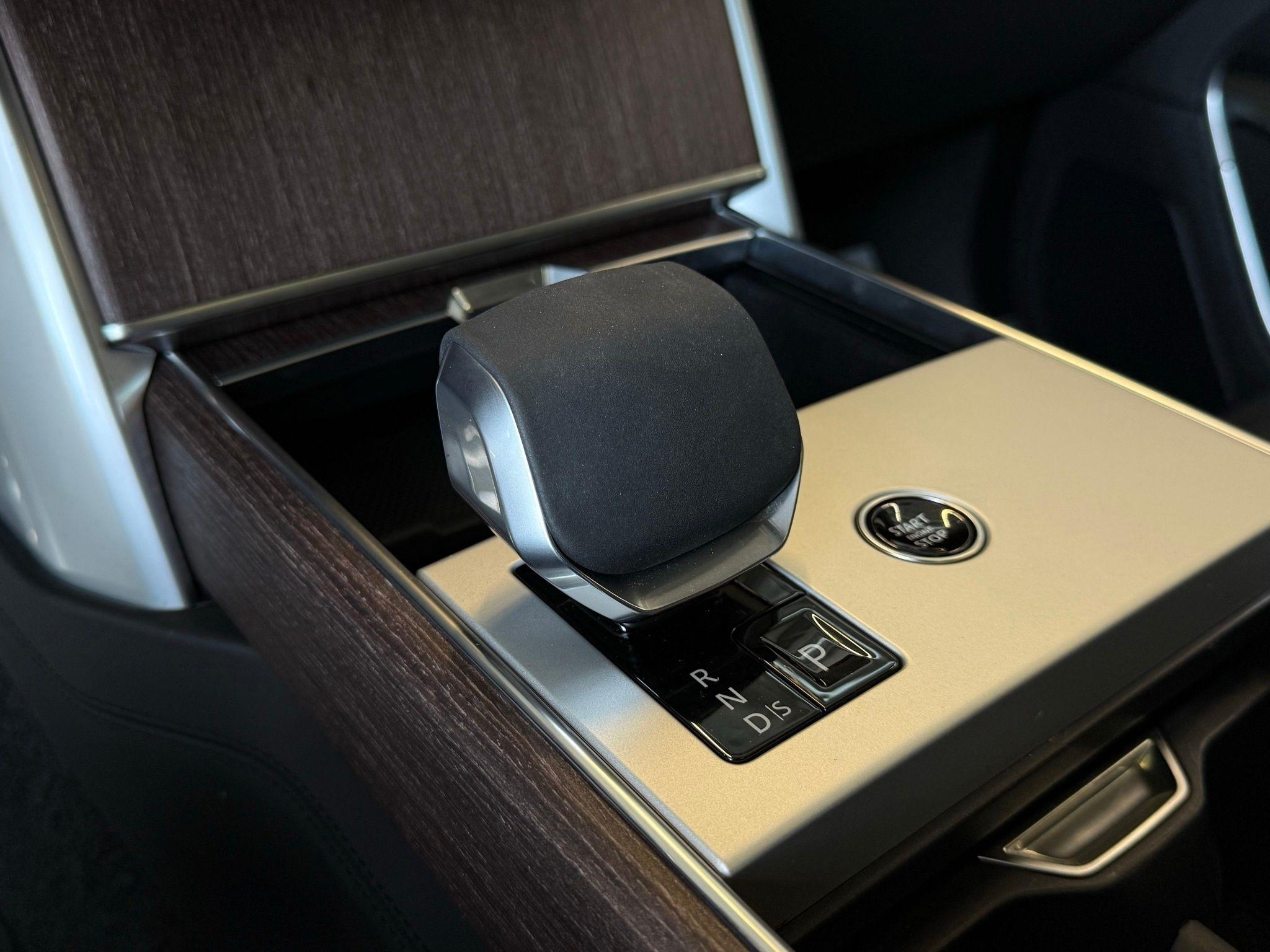 Land Rover Range Rover  2025