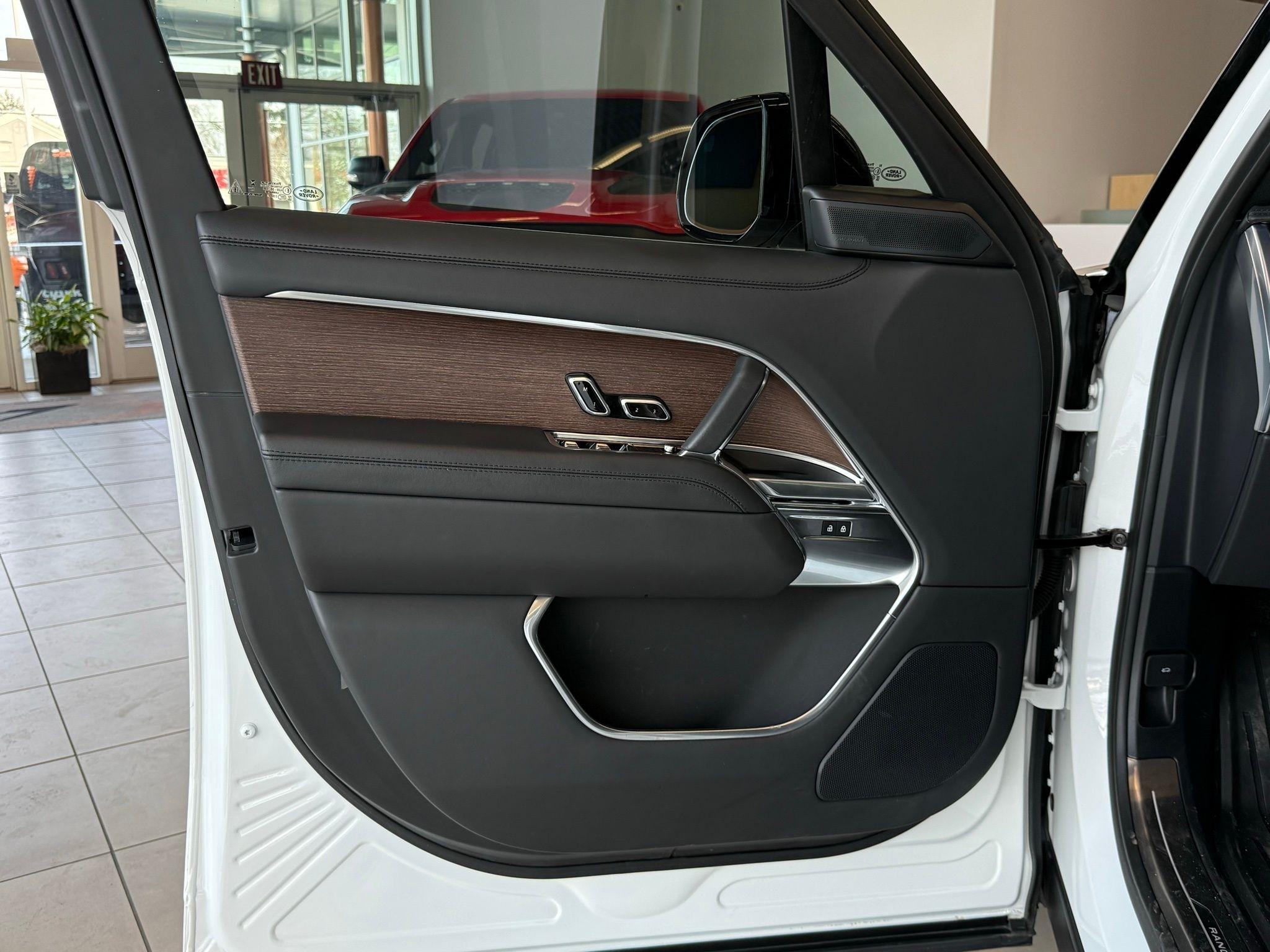 Land Rover Range Rover  2025