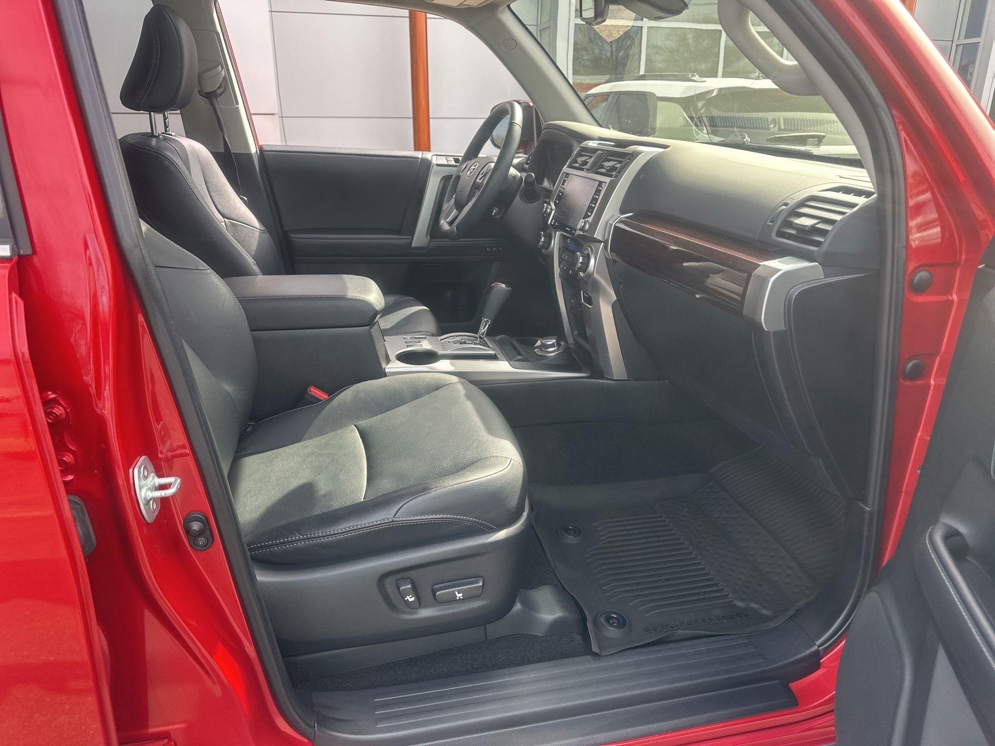 Toyota 4Runner  2021