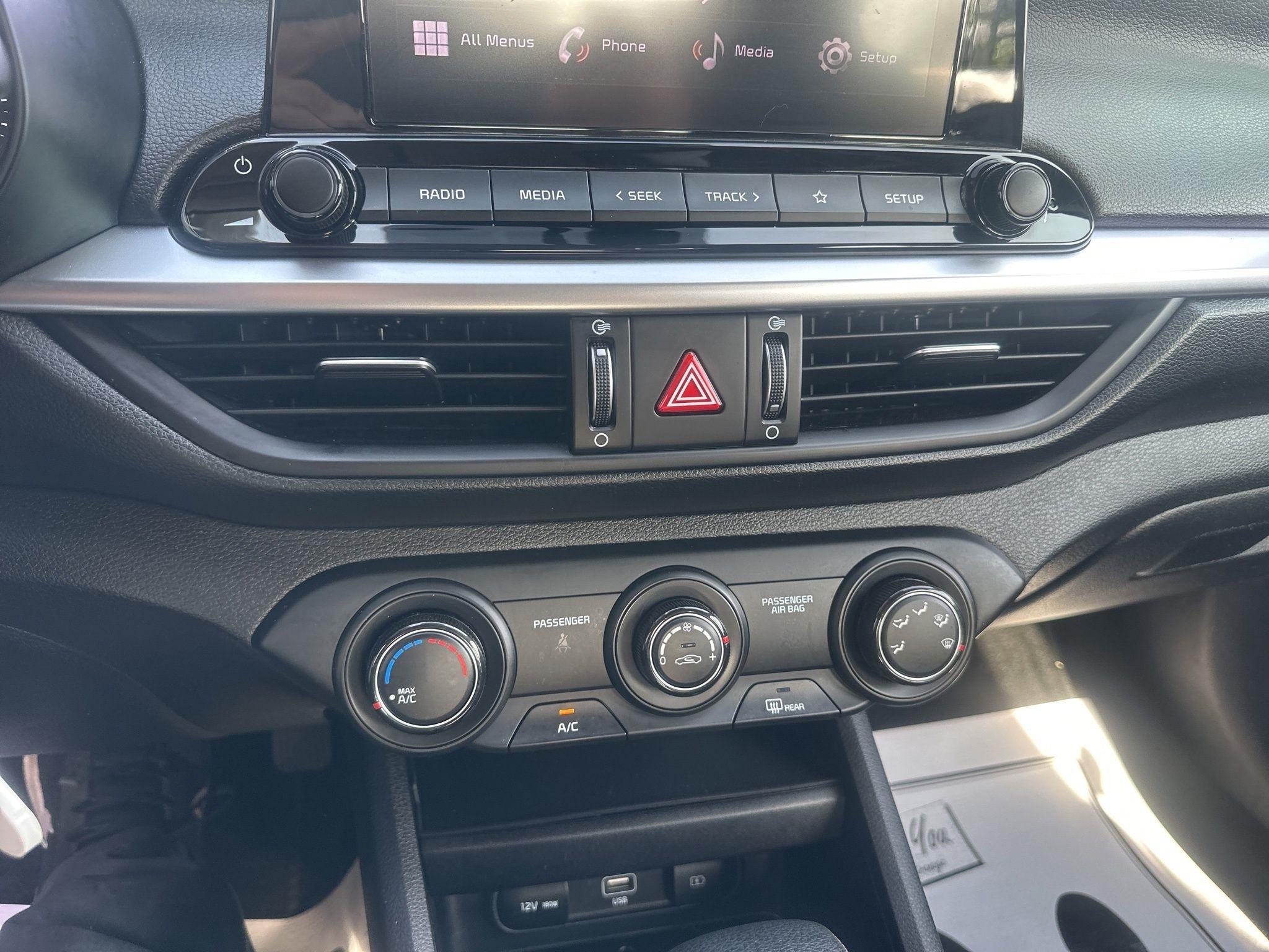 Kia Forte  2024