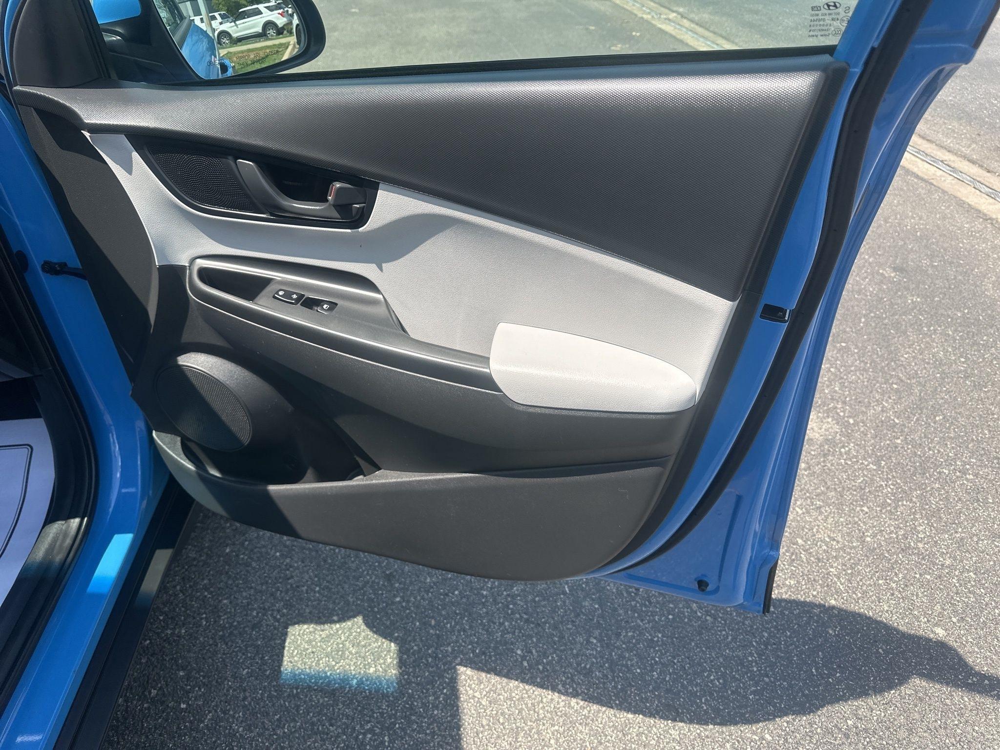 Hyundai Kona  2022
