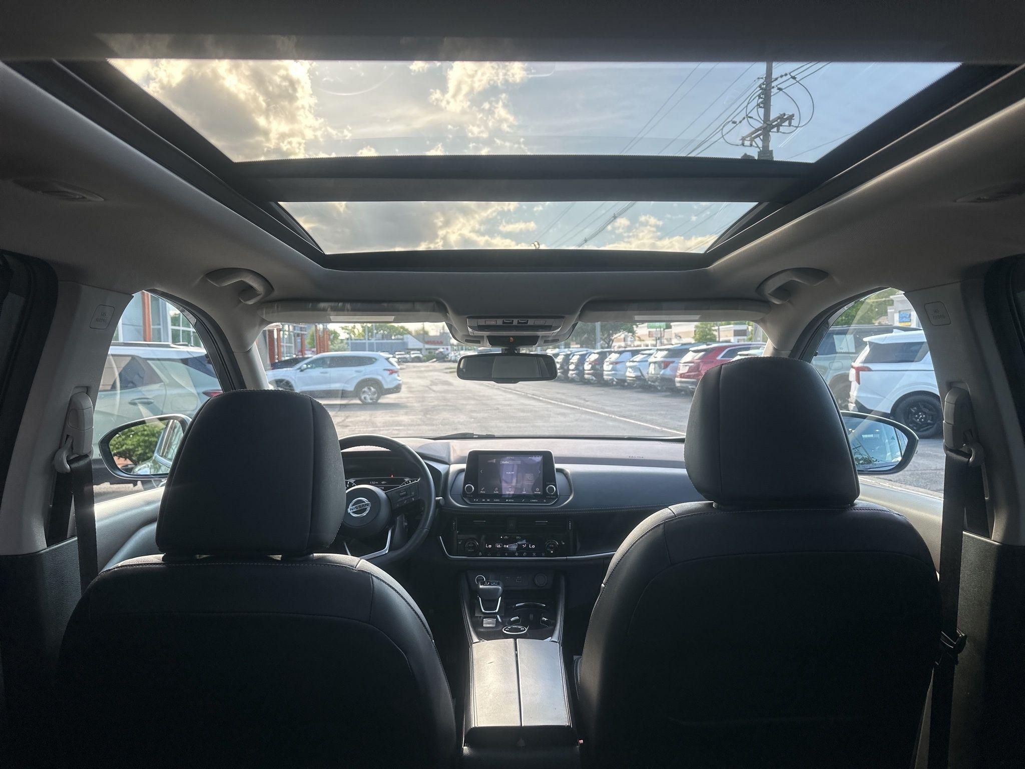 Nissan Rogue  2021