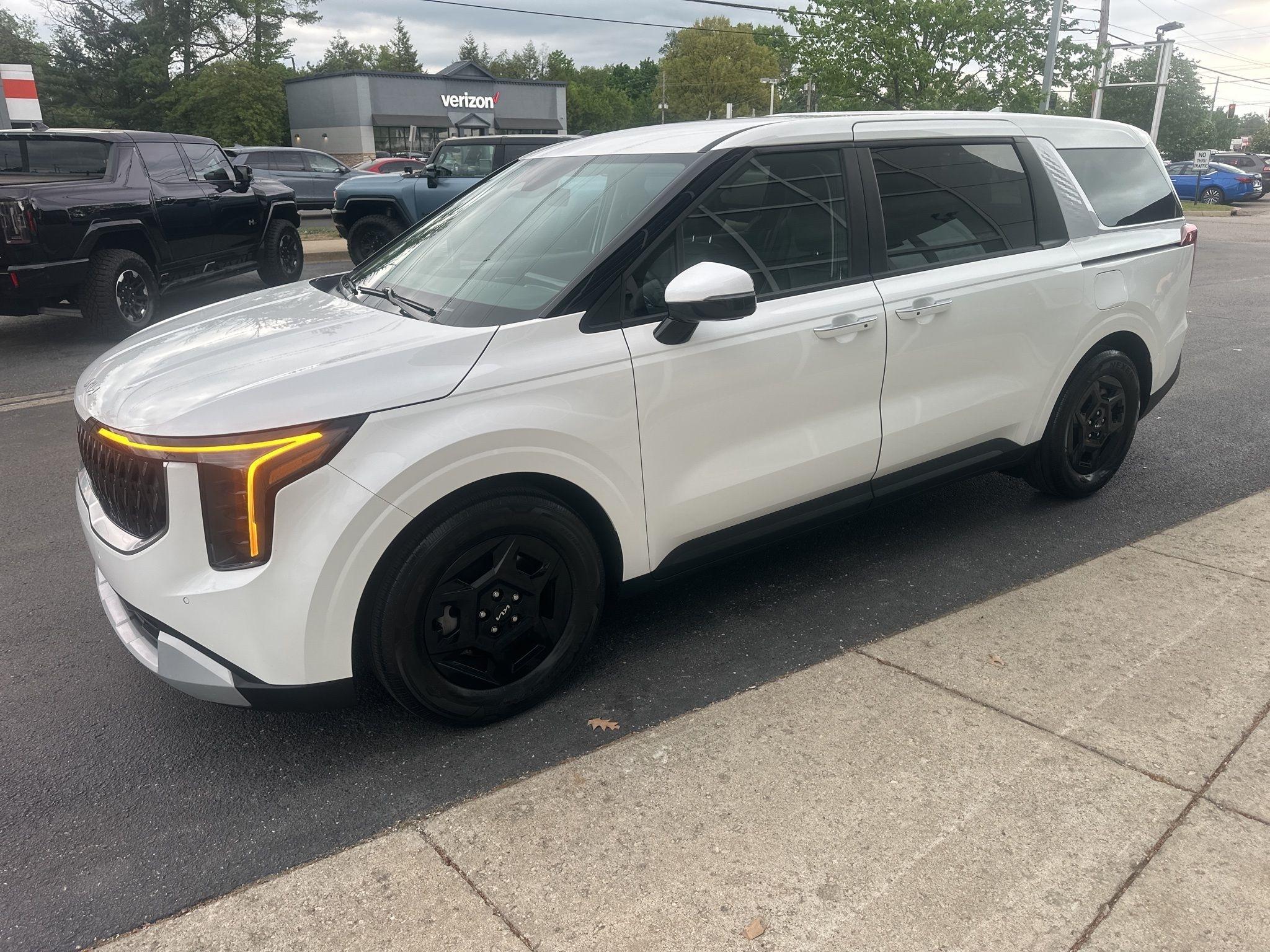 Kia Carnival  2025