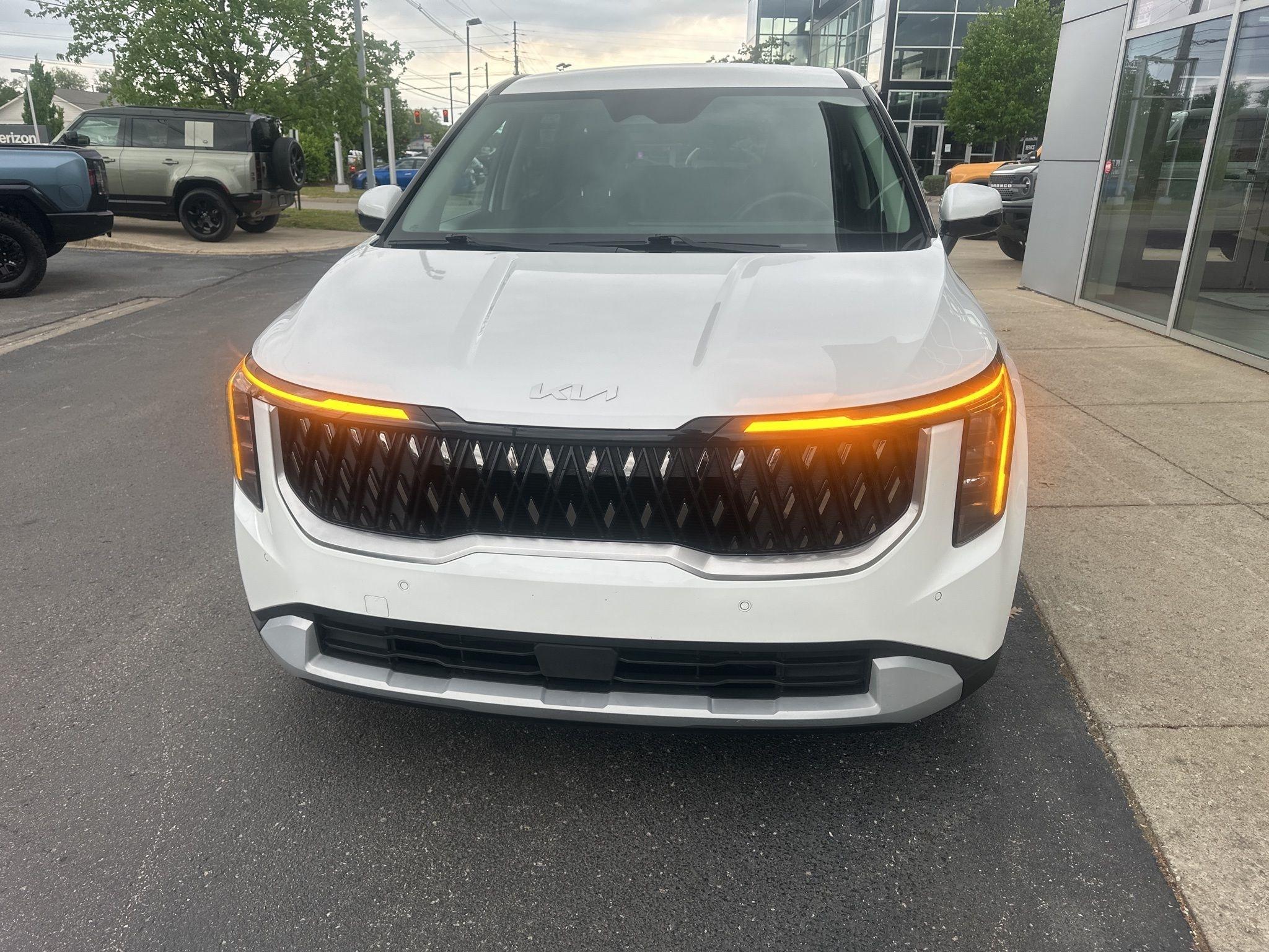 Kia Carnival  2025