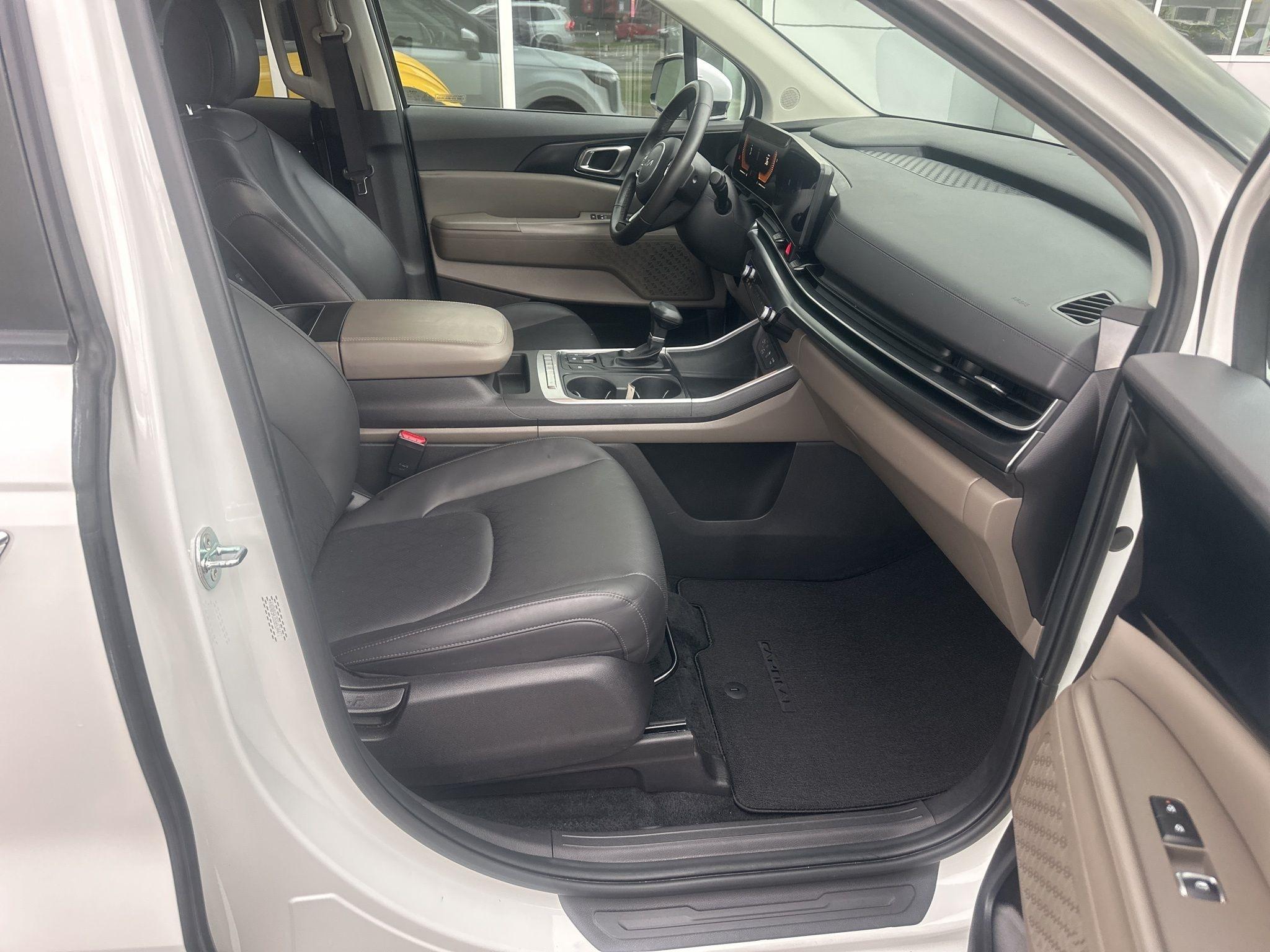 Kia Carnival  2025