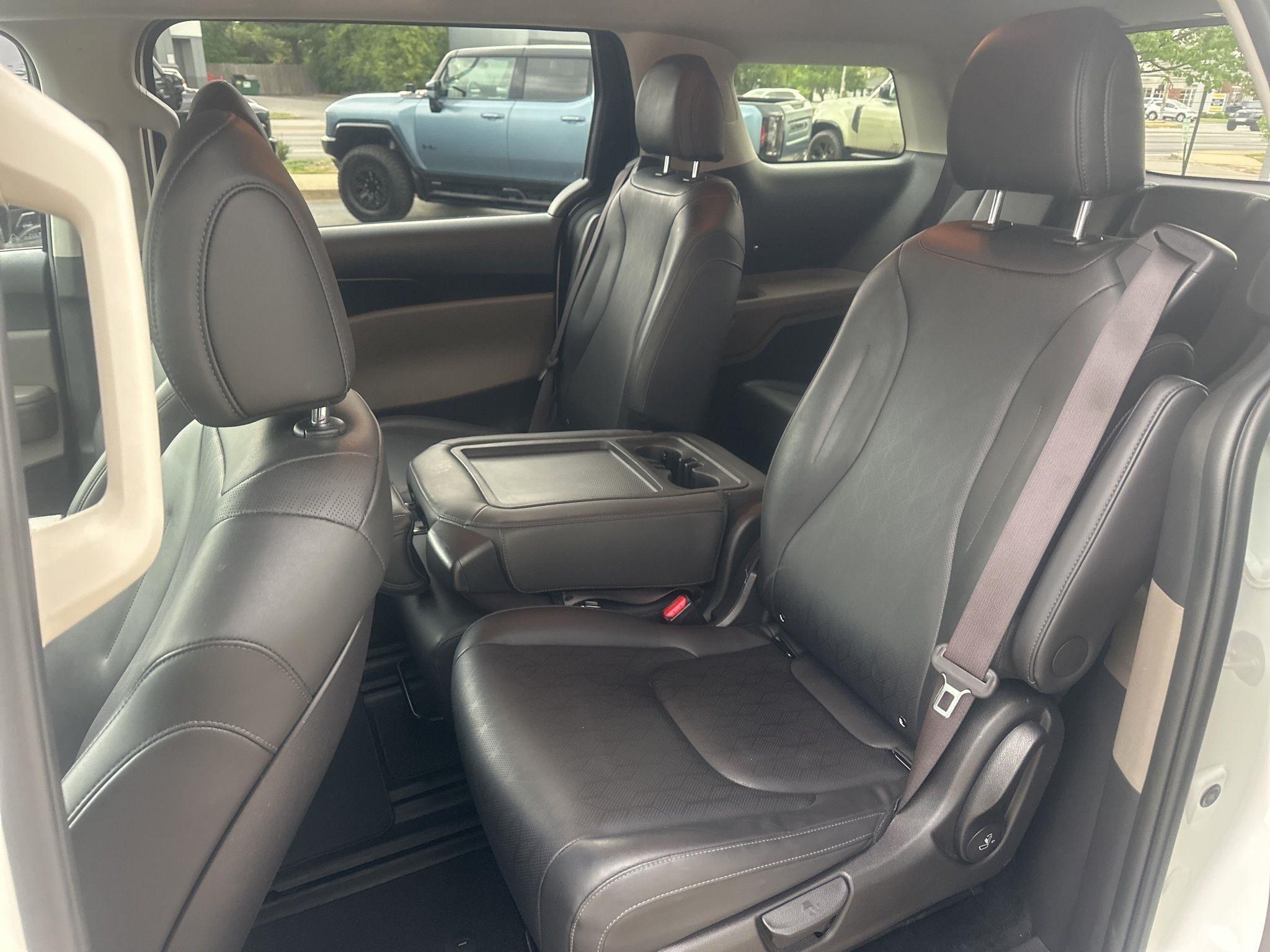 Kia Carnival  2025