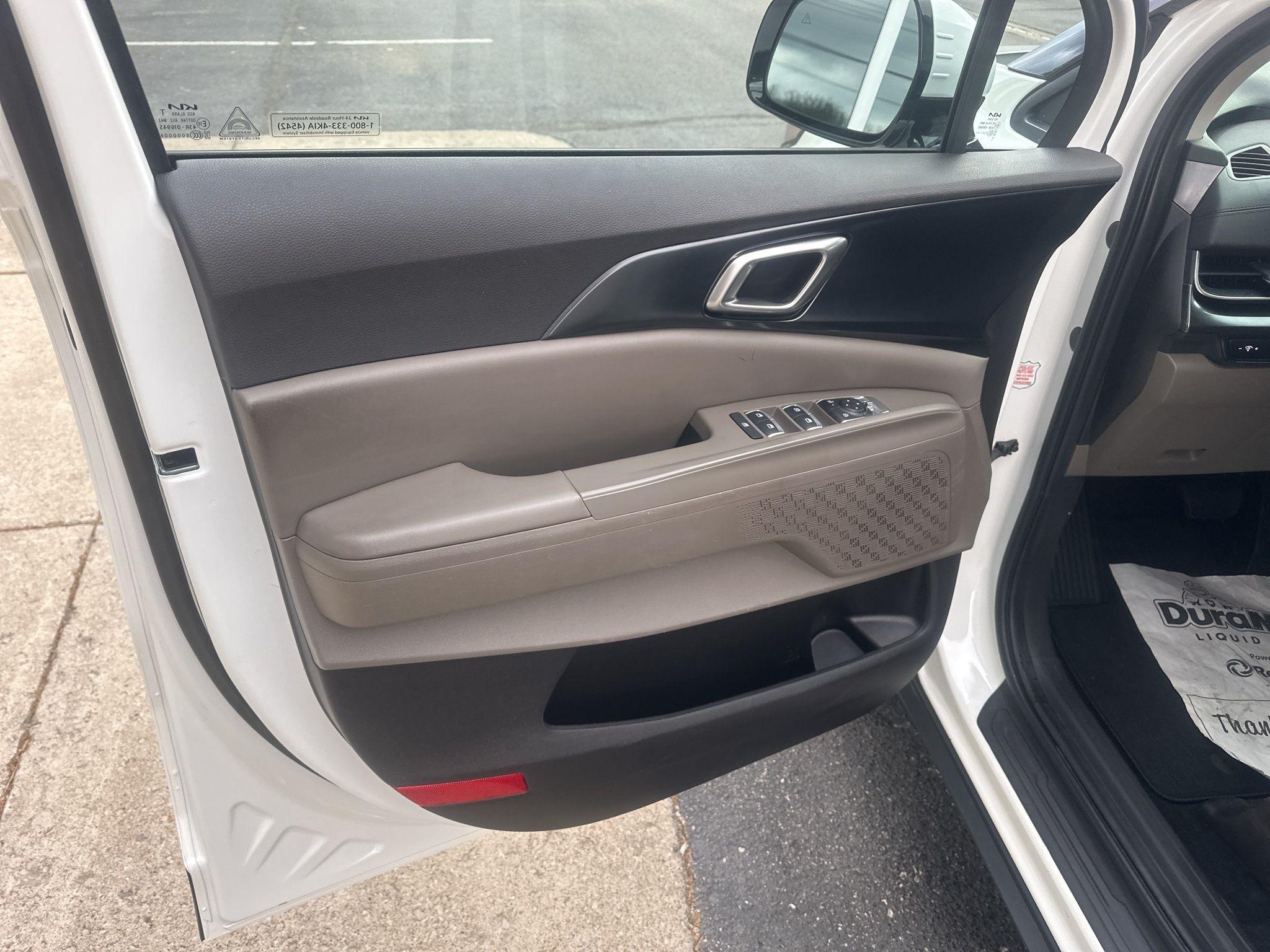 Kia Carnival  2025