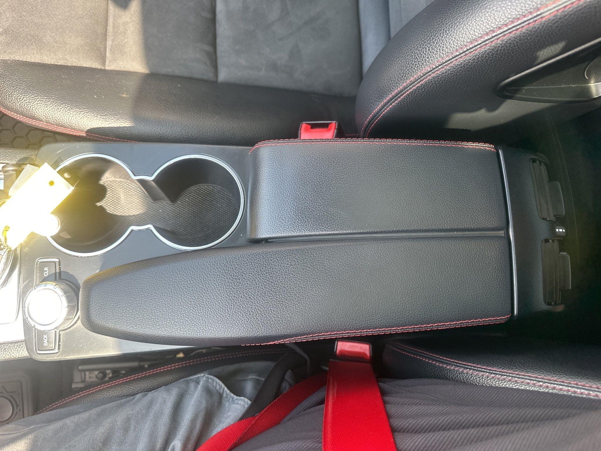 Mercedes-Benz C-Class  2013