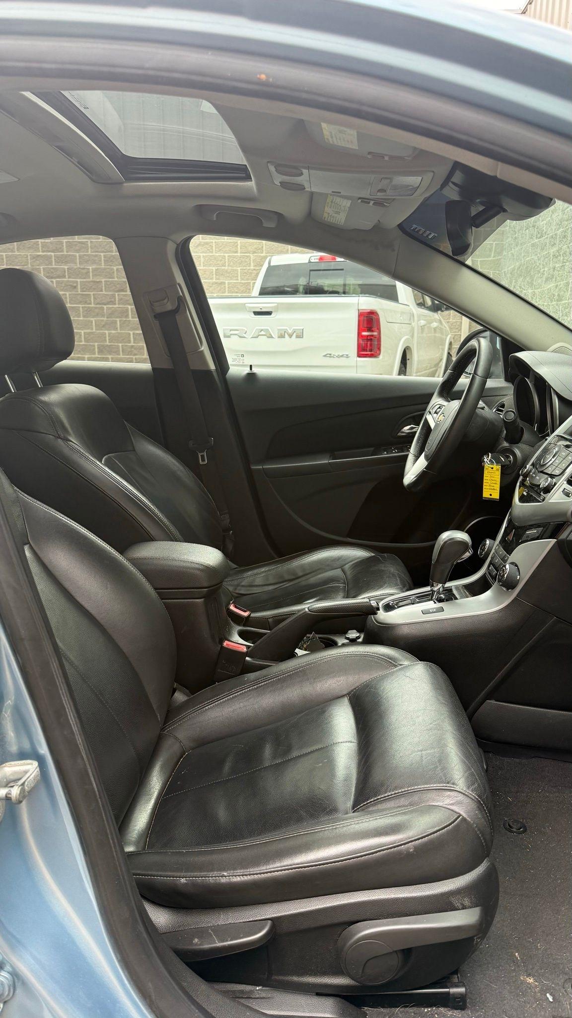 Chevrolet Cruze  2011