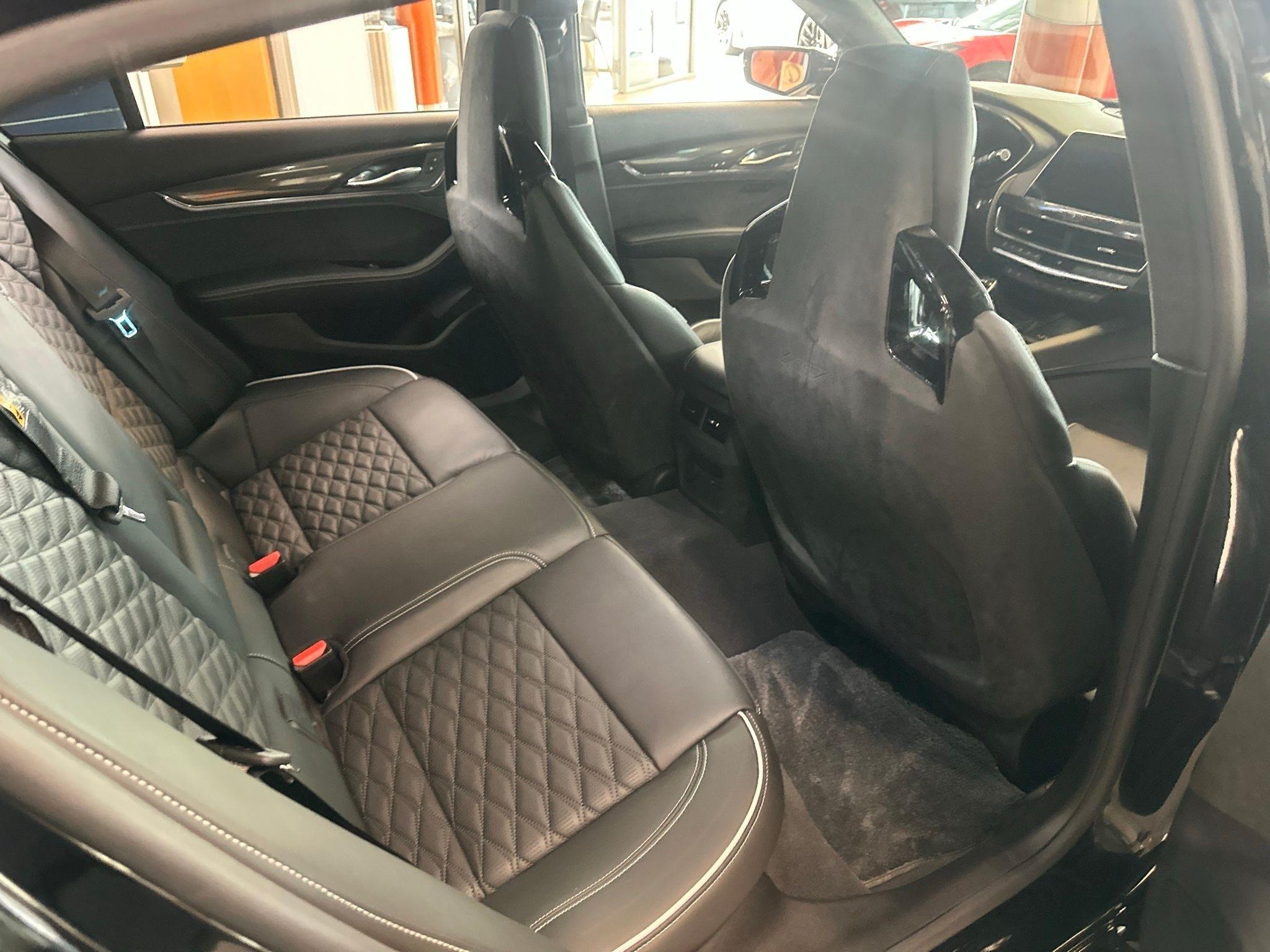 Cadillac CT5-V Blackwing  2023