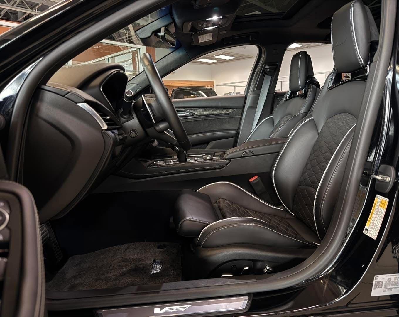 Cadillac CT5-V Blackwing  2023