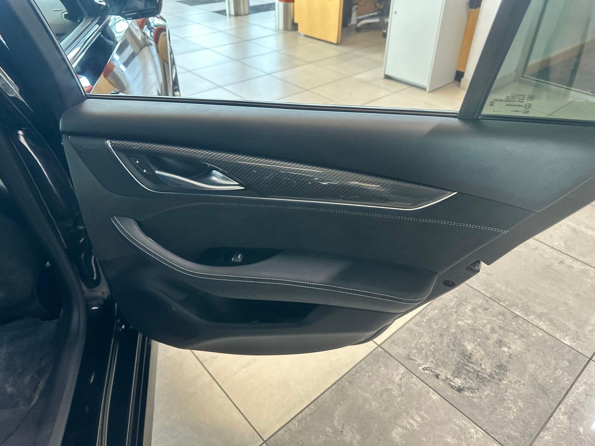 Cadillac CT5-V Blackwing  2023