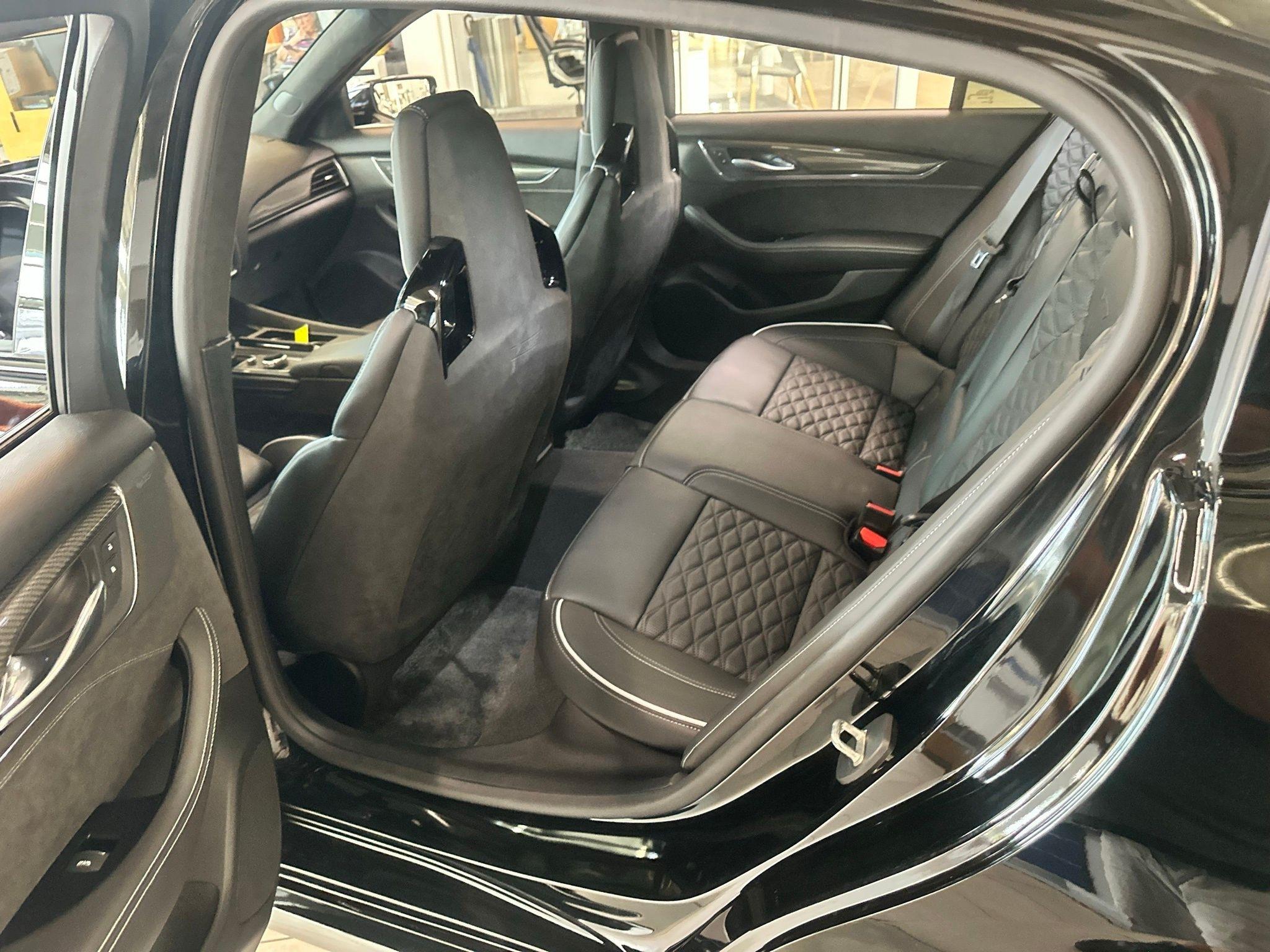 Cadillac CT5-V Blackwing  2023