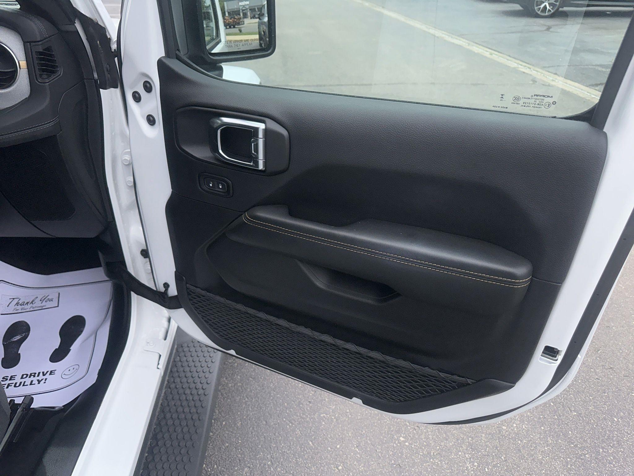 Jeep Wrangler  2025