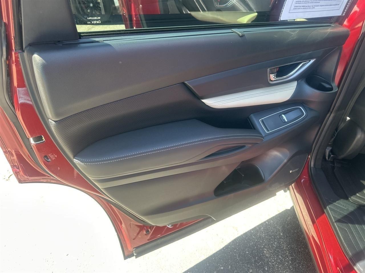 Subaru Ascent  2020