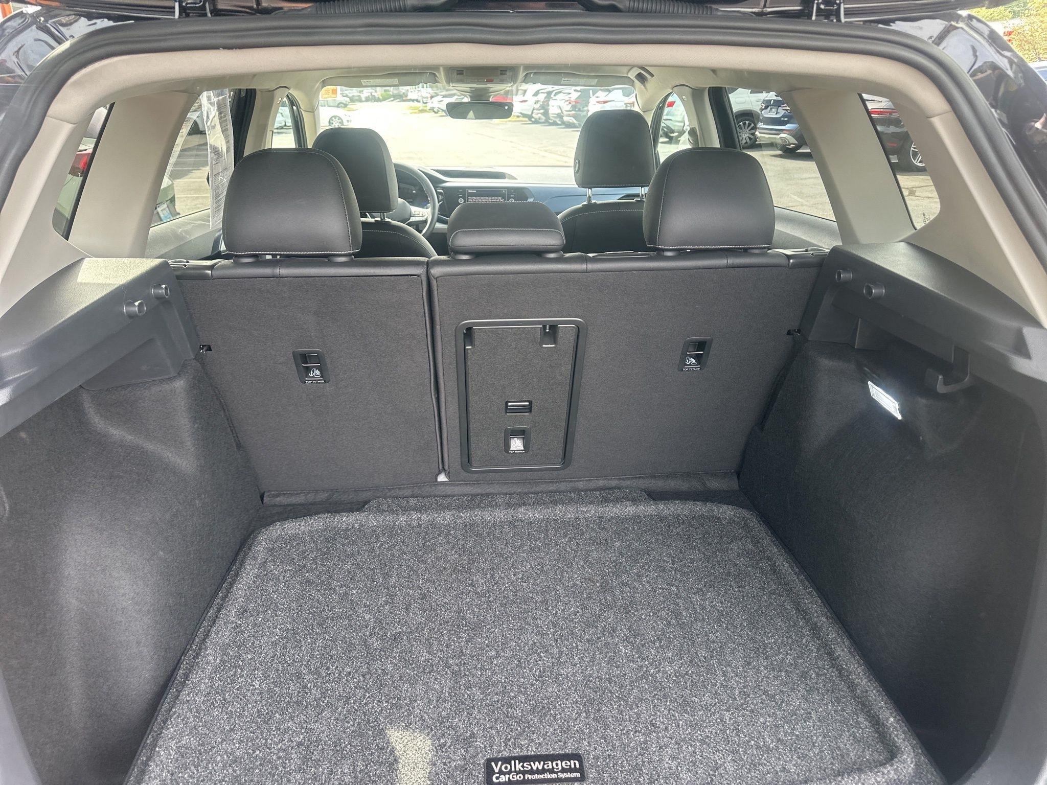 Volkswagen Taos  2024