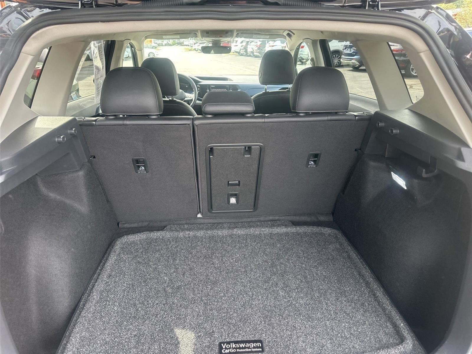 Volkswagen Taos  2024