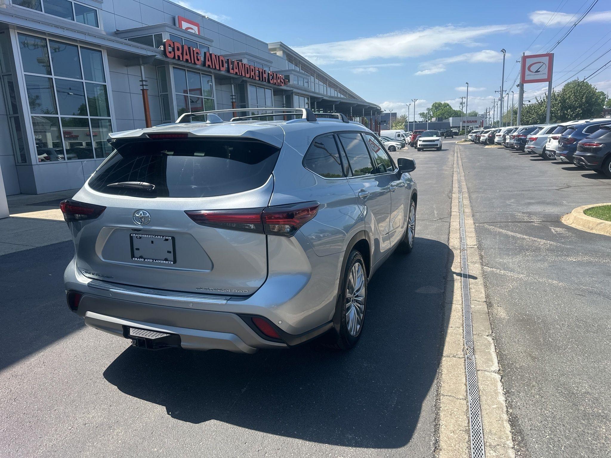 Toyota Highlander  2025