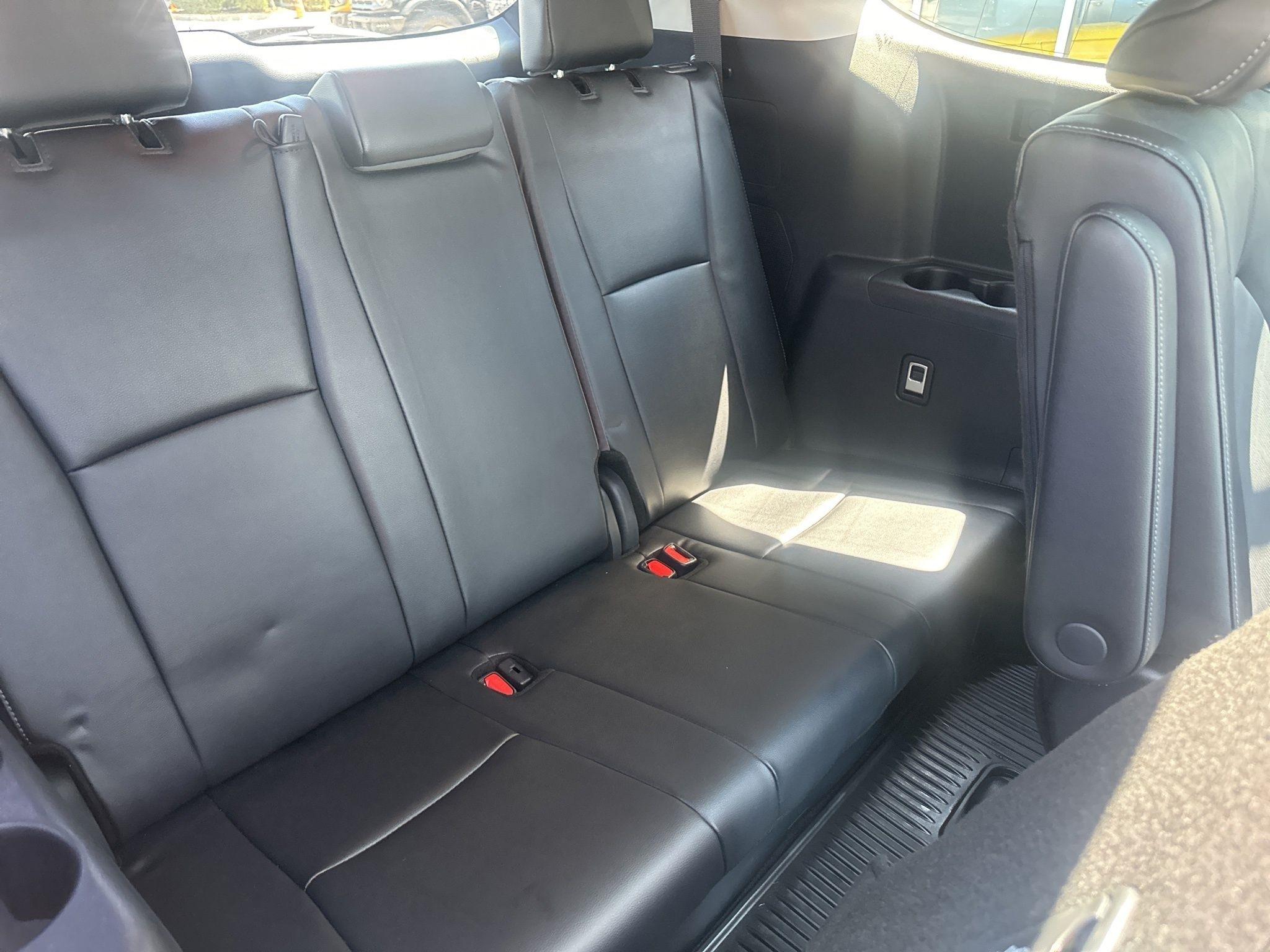 Toyota Highlander  2025