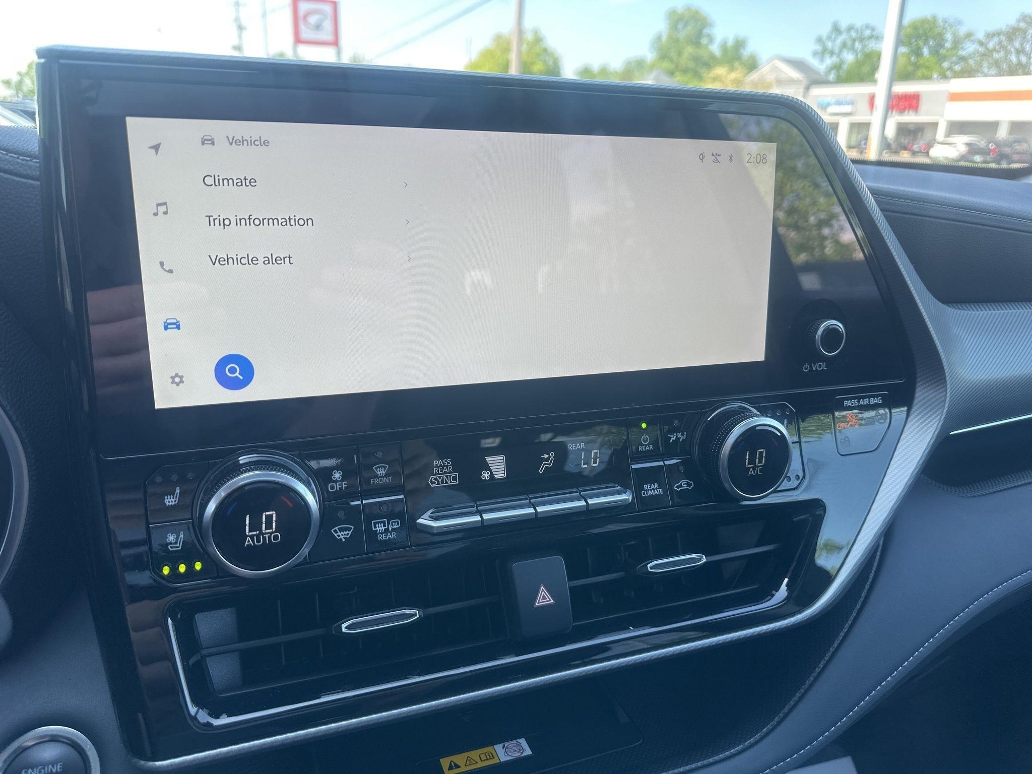 Toyota Highlander  2025