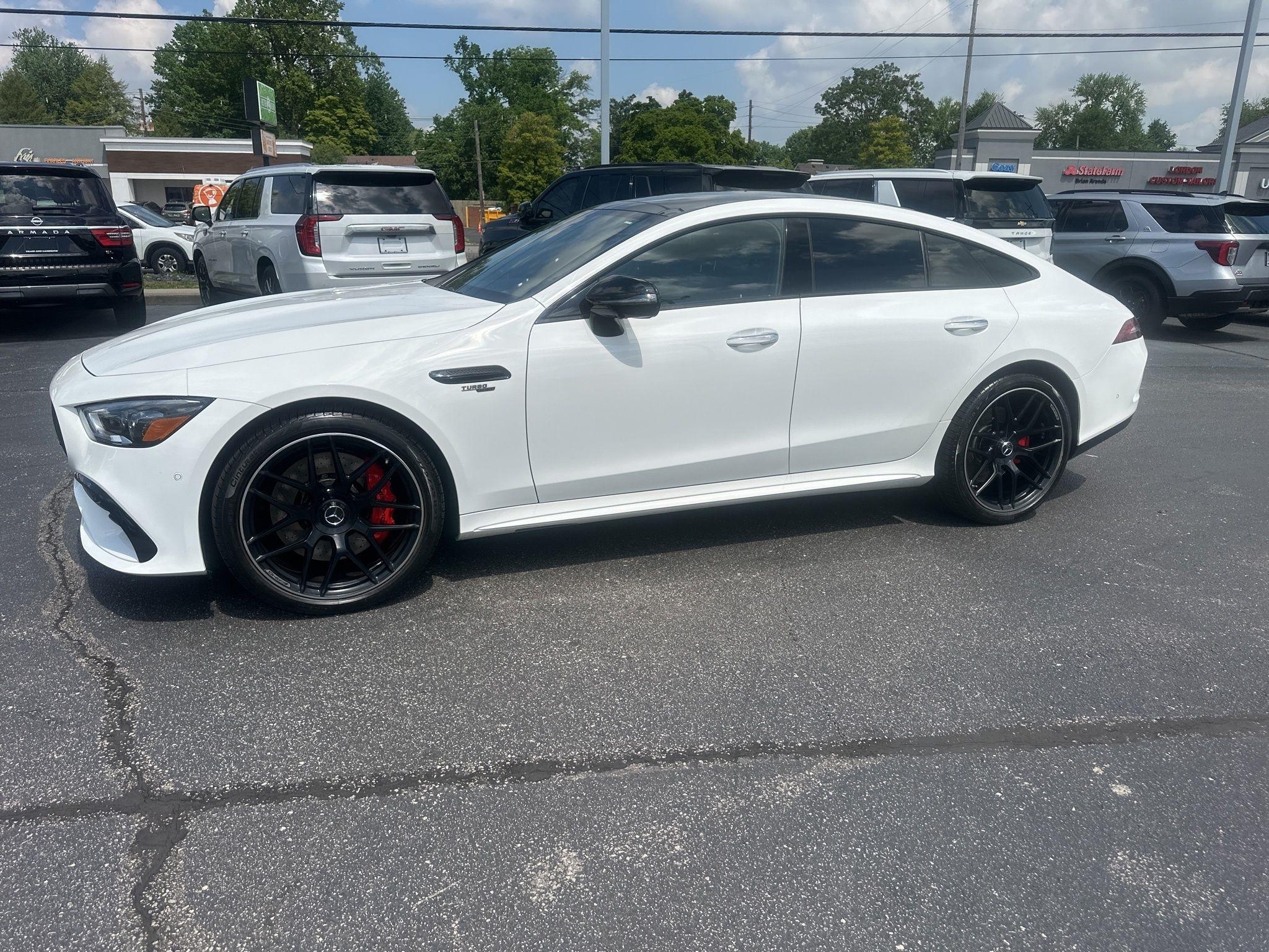 Mercedes-Benz AMG GT  2022