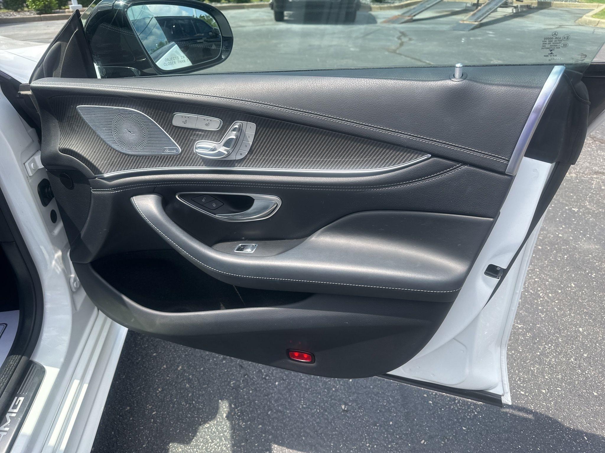 Mercedes-Benz AMG GT  2022