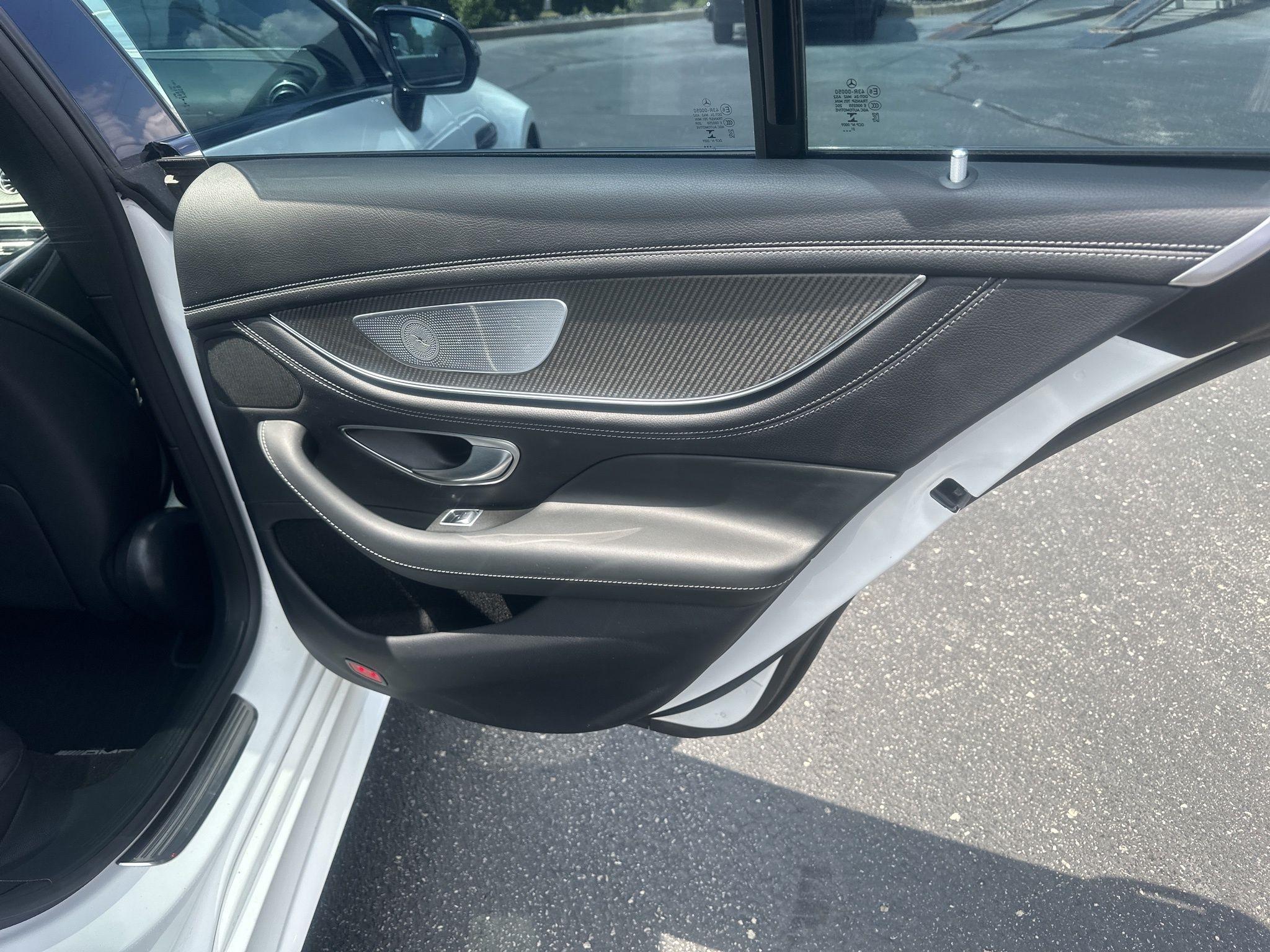 Mercedes-Benz AMG GT  2022