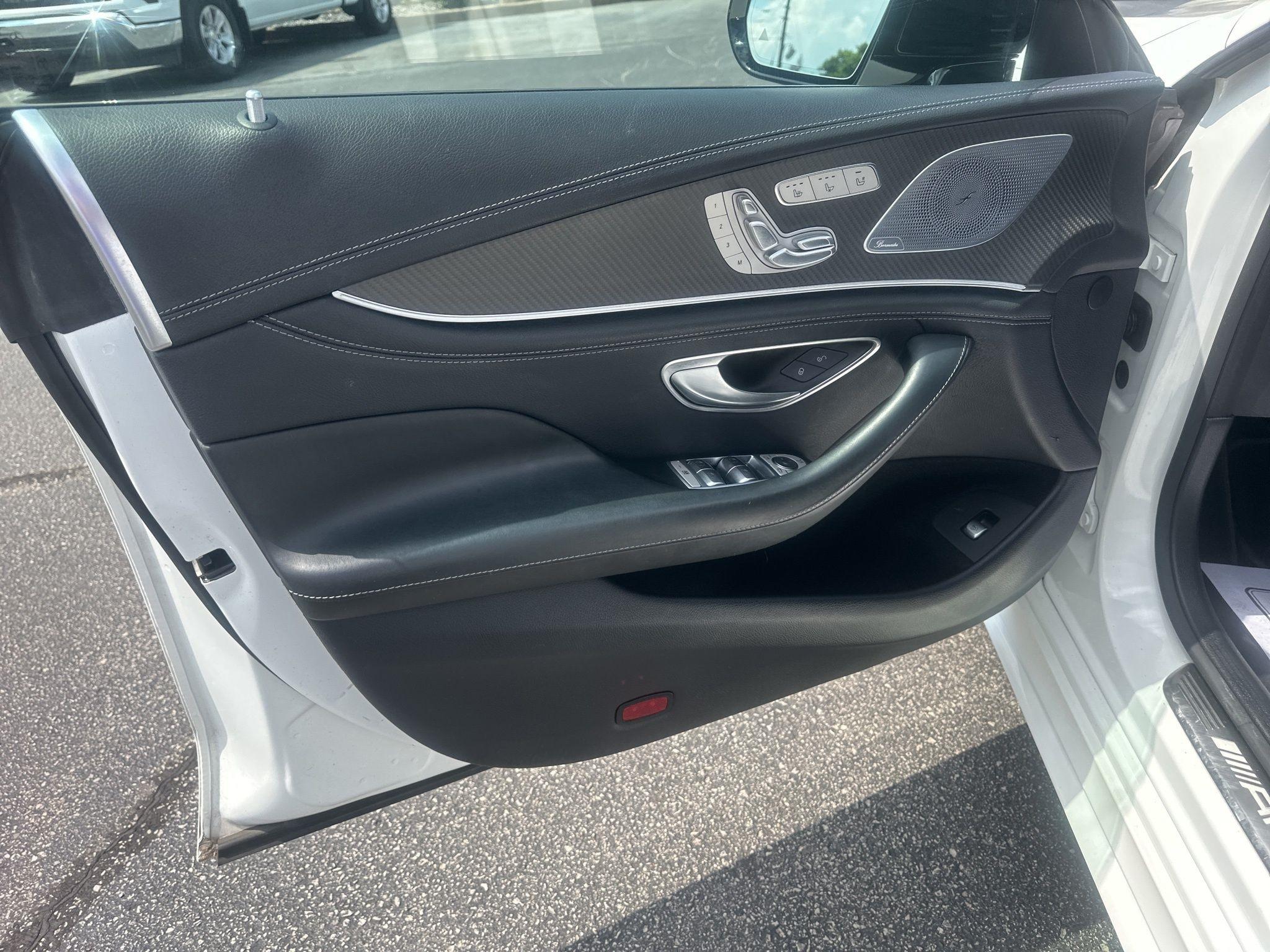 Mercedes-Benz AMG GT  2022