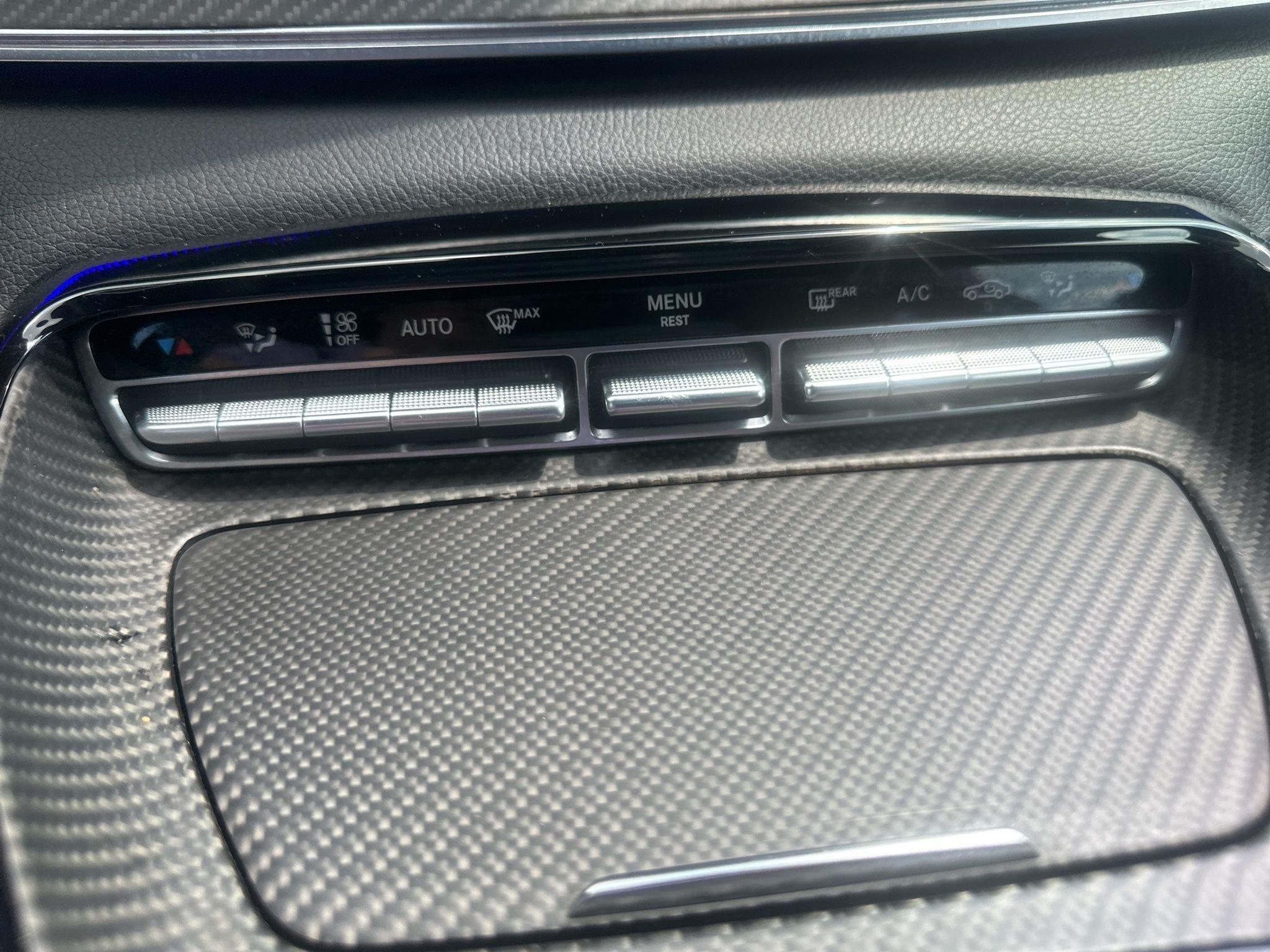 Mercedes-Benz AMG GT  2022