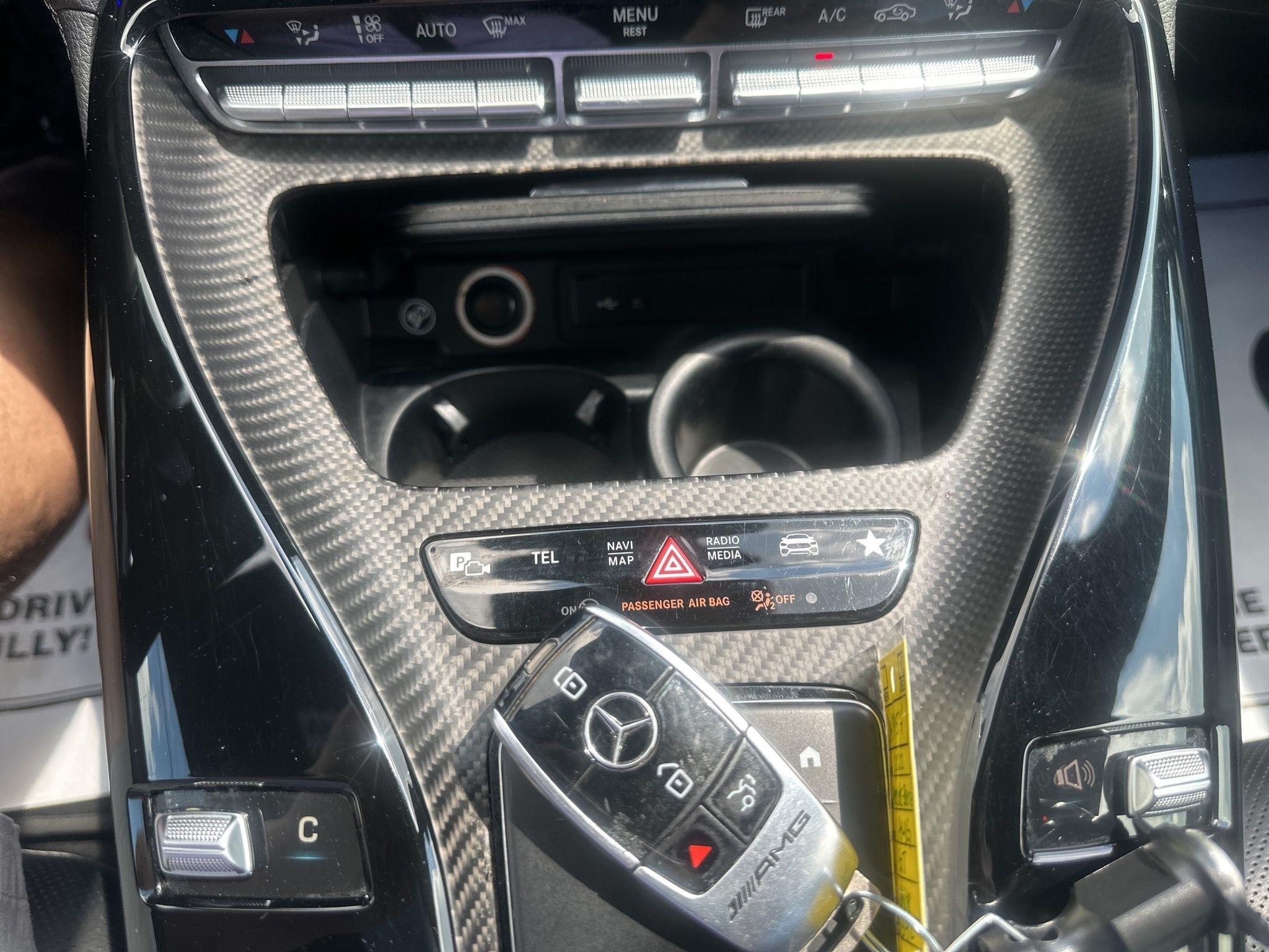 Mercedes-Benz AMG GT  2022