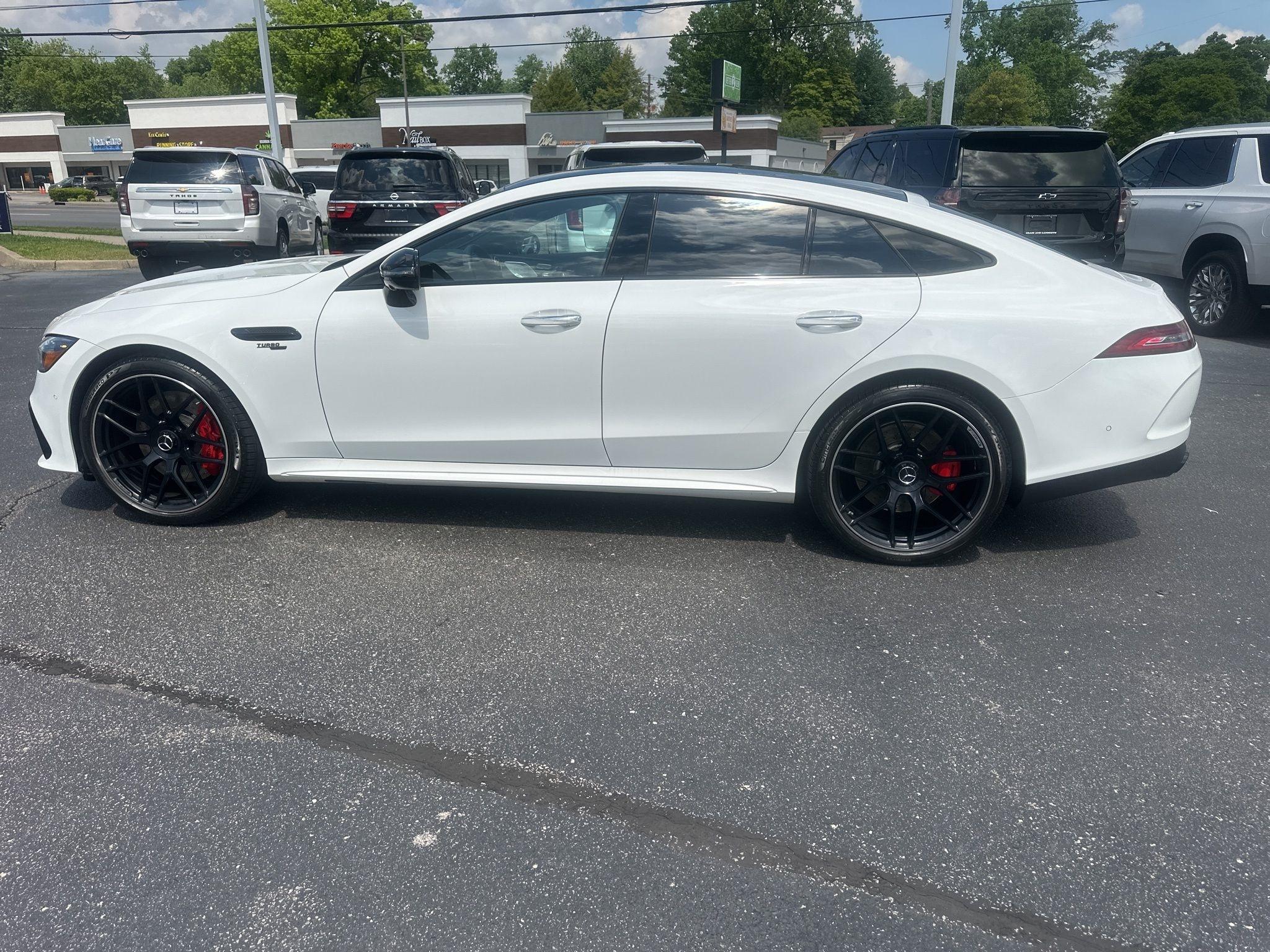Mercedes-Benz AMG GT  2022