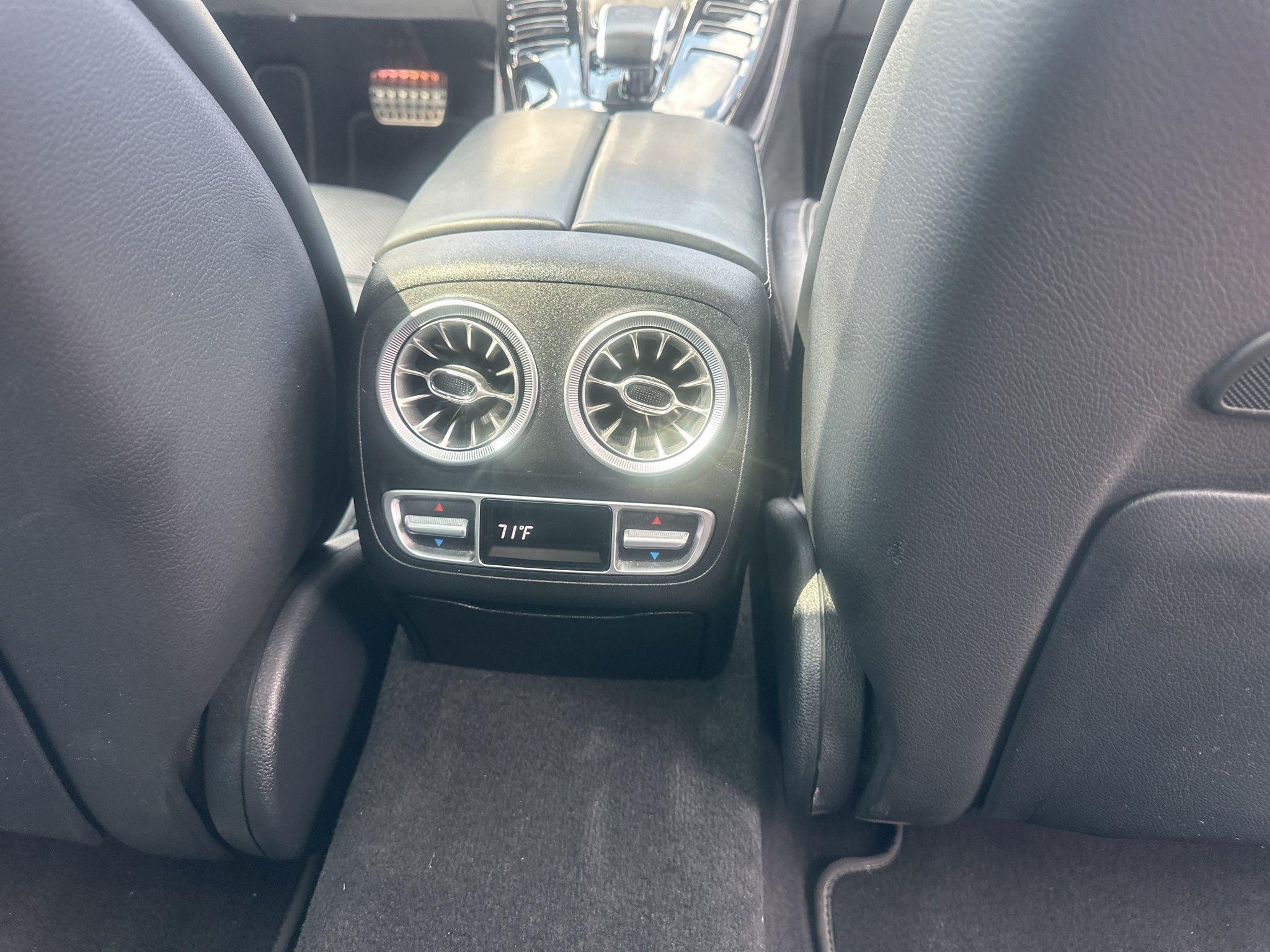 Mercedes-Benz AMG GT  2022