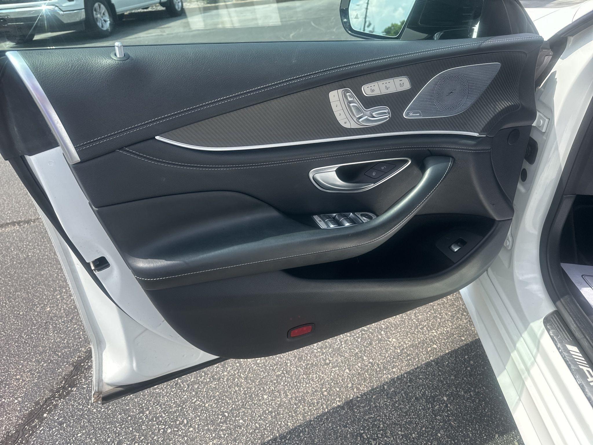 Mercedes-Benz AMG GT  2022