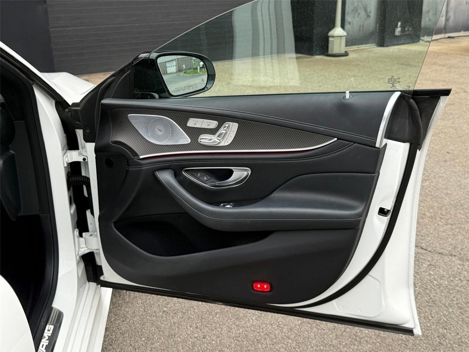 Mercedes-Benz AMG GT  2022