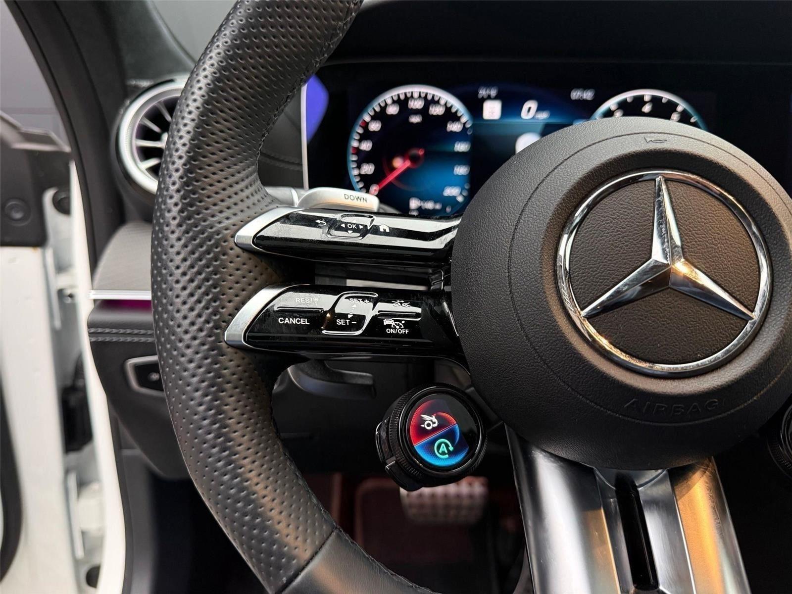 Mercedes-Benz AMG GT  2022