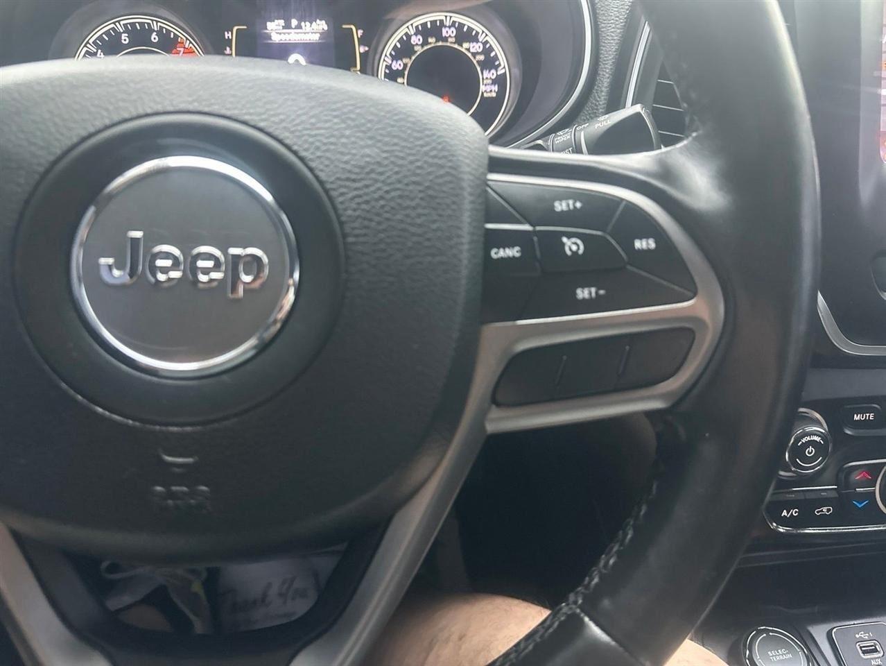Jeep Cherokee  2020
