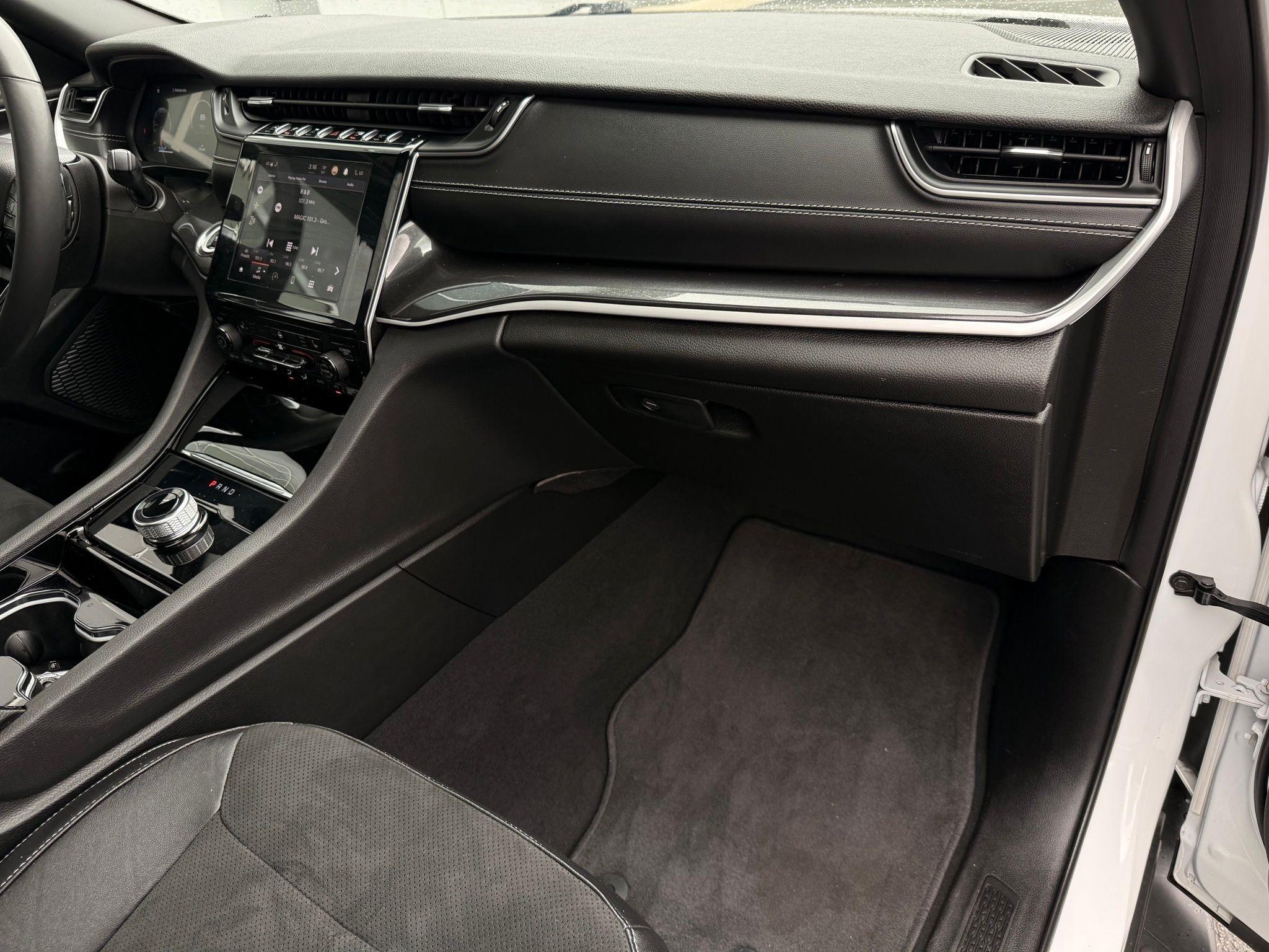Jeep Grand Cherokee L  2023