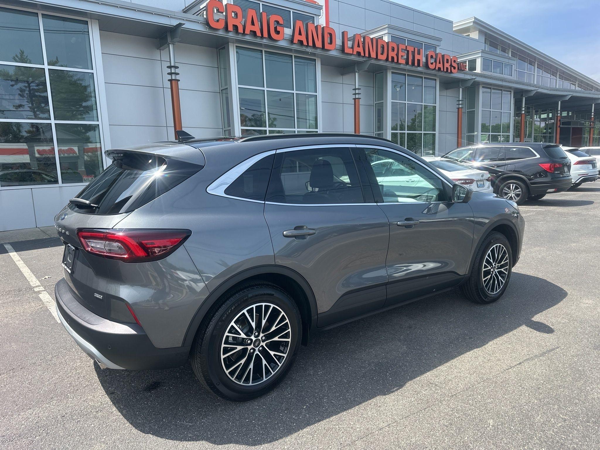 Ford Escape Plug-in Hybrid  2025