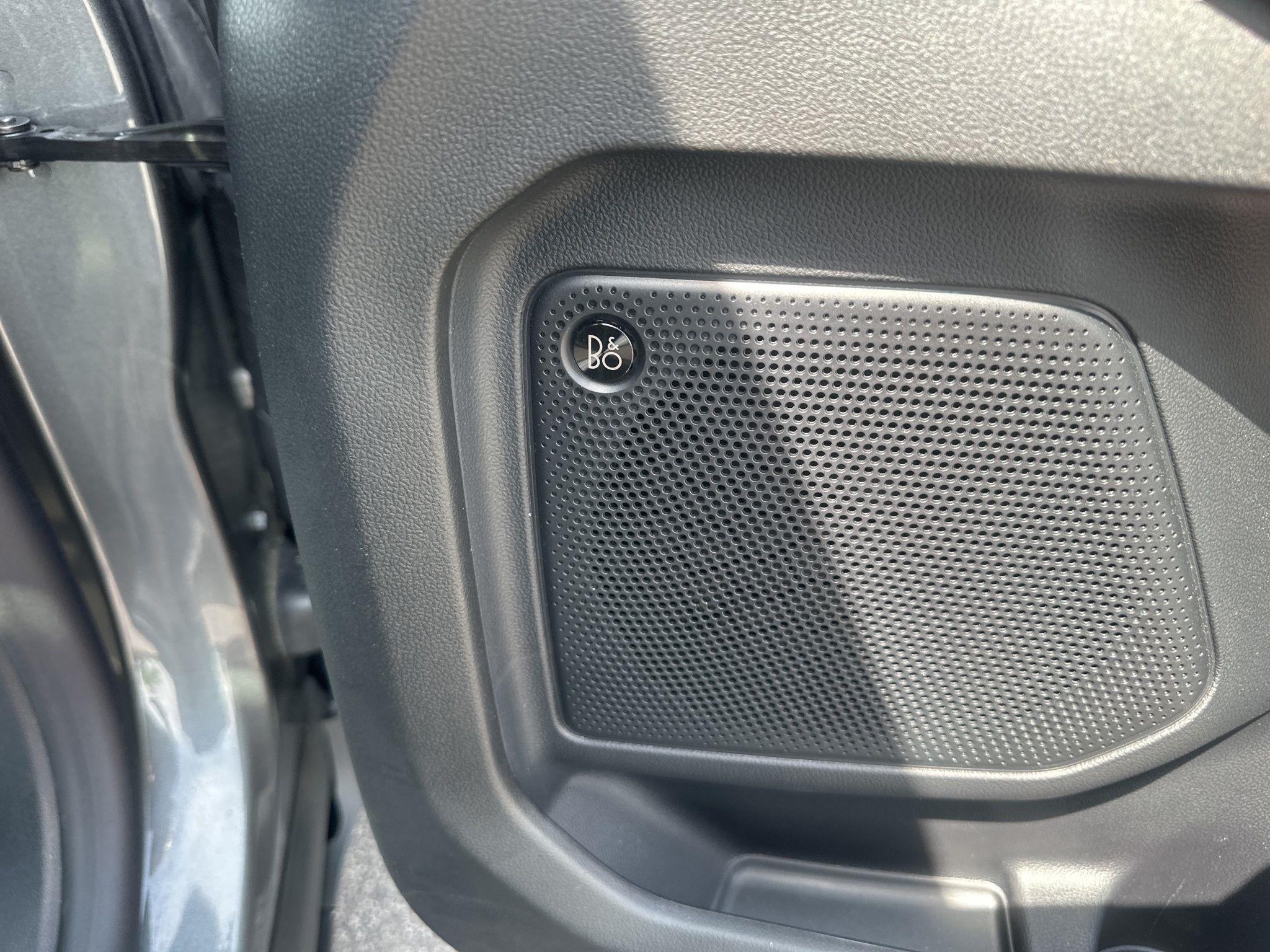 Ford Escape Plug-in Hybrid  2025