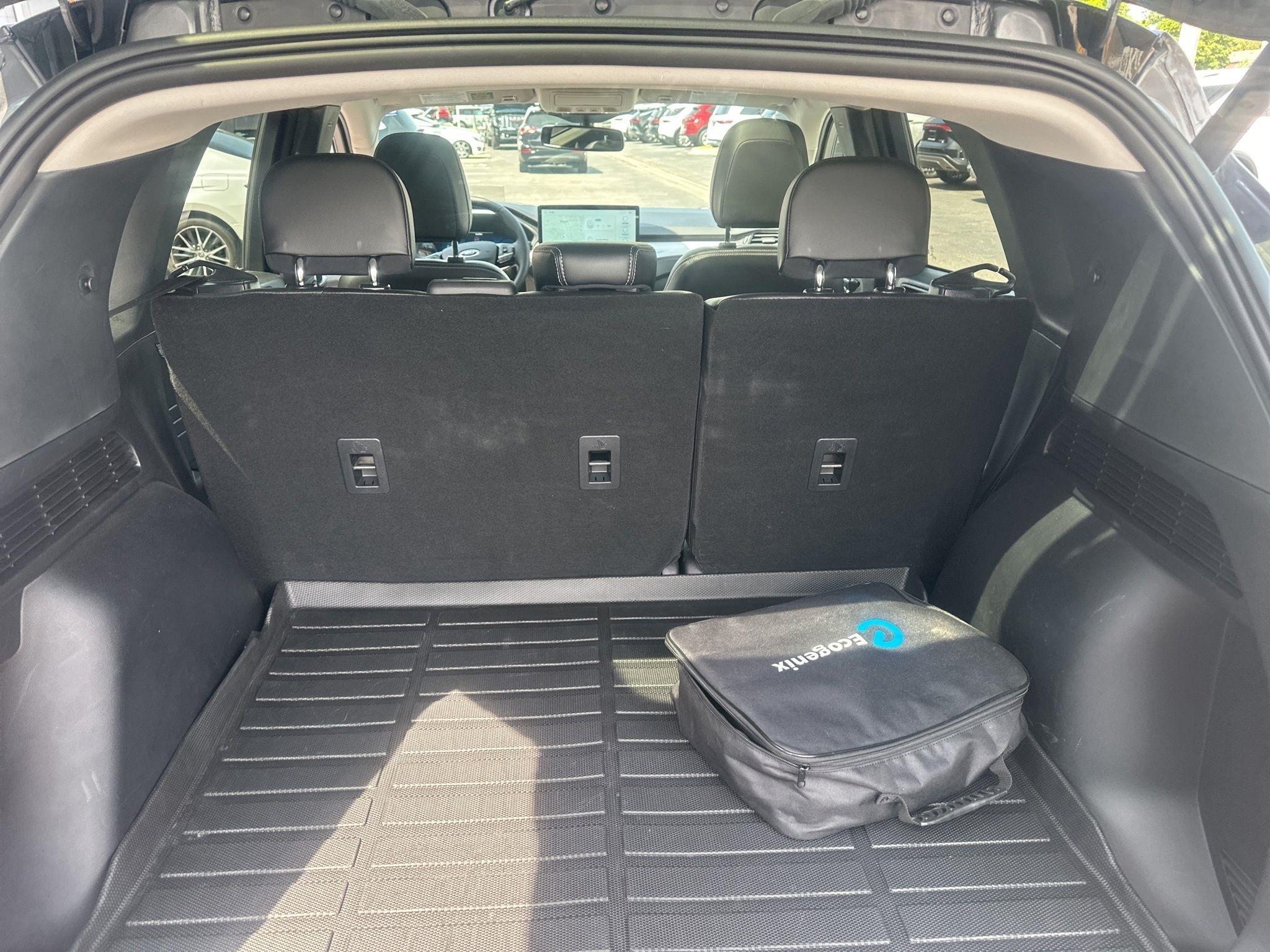 Ford Escape Plug-in Hybrid  2025