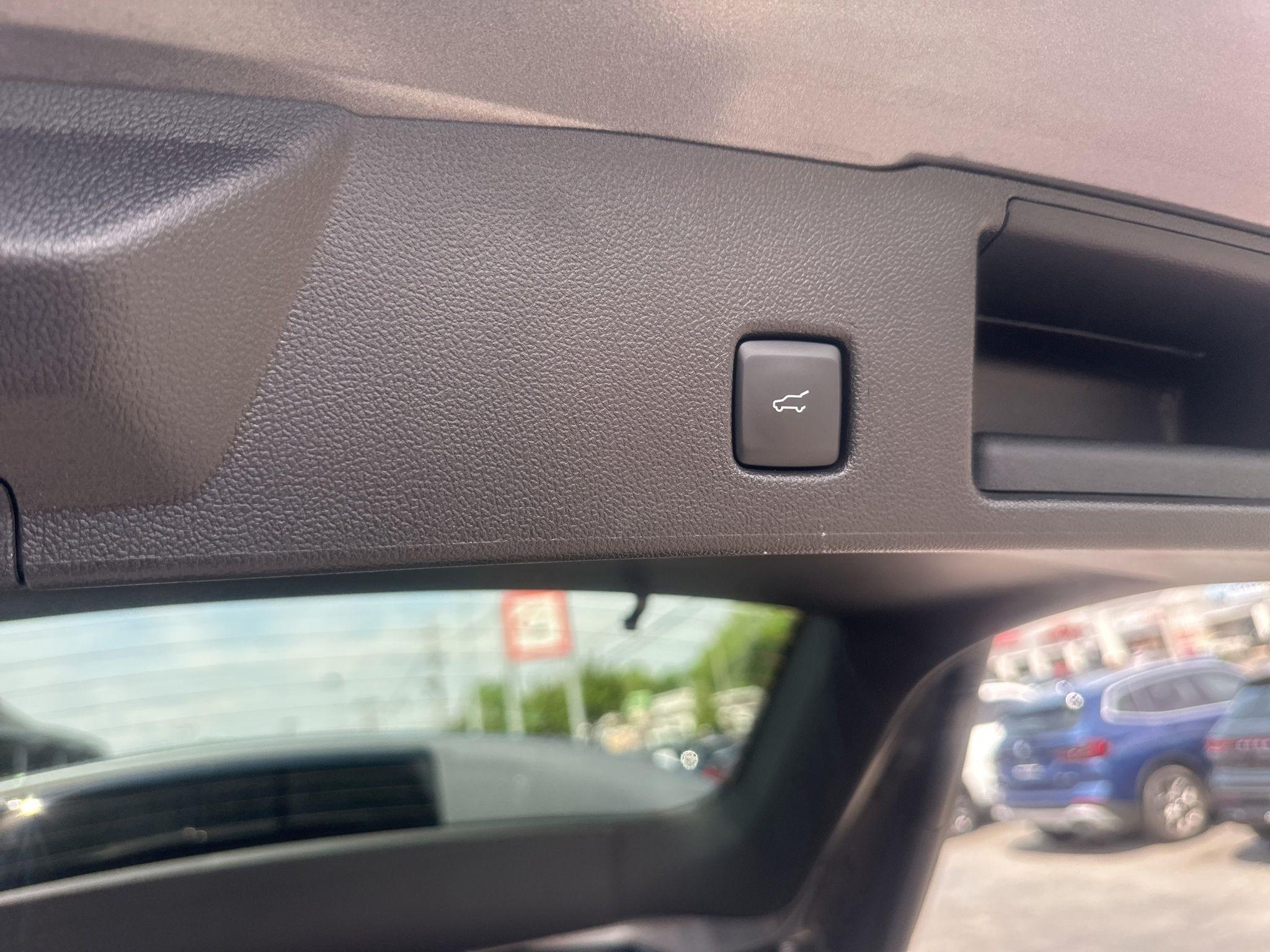 Ford Escape Plug-in Hybrid  2025