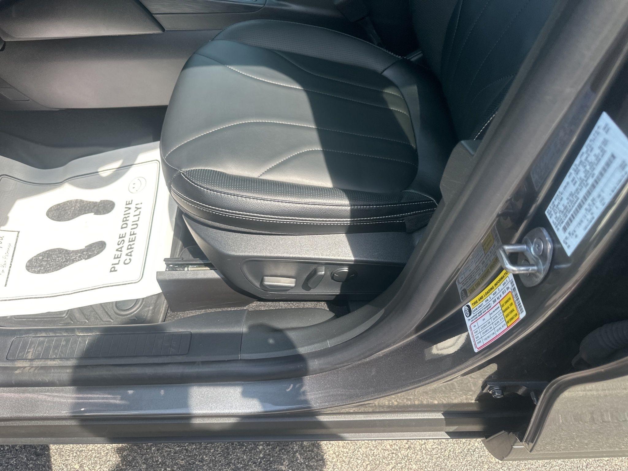 Ford Escape Plug-in Hybrid  2025