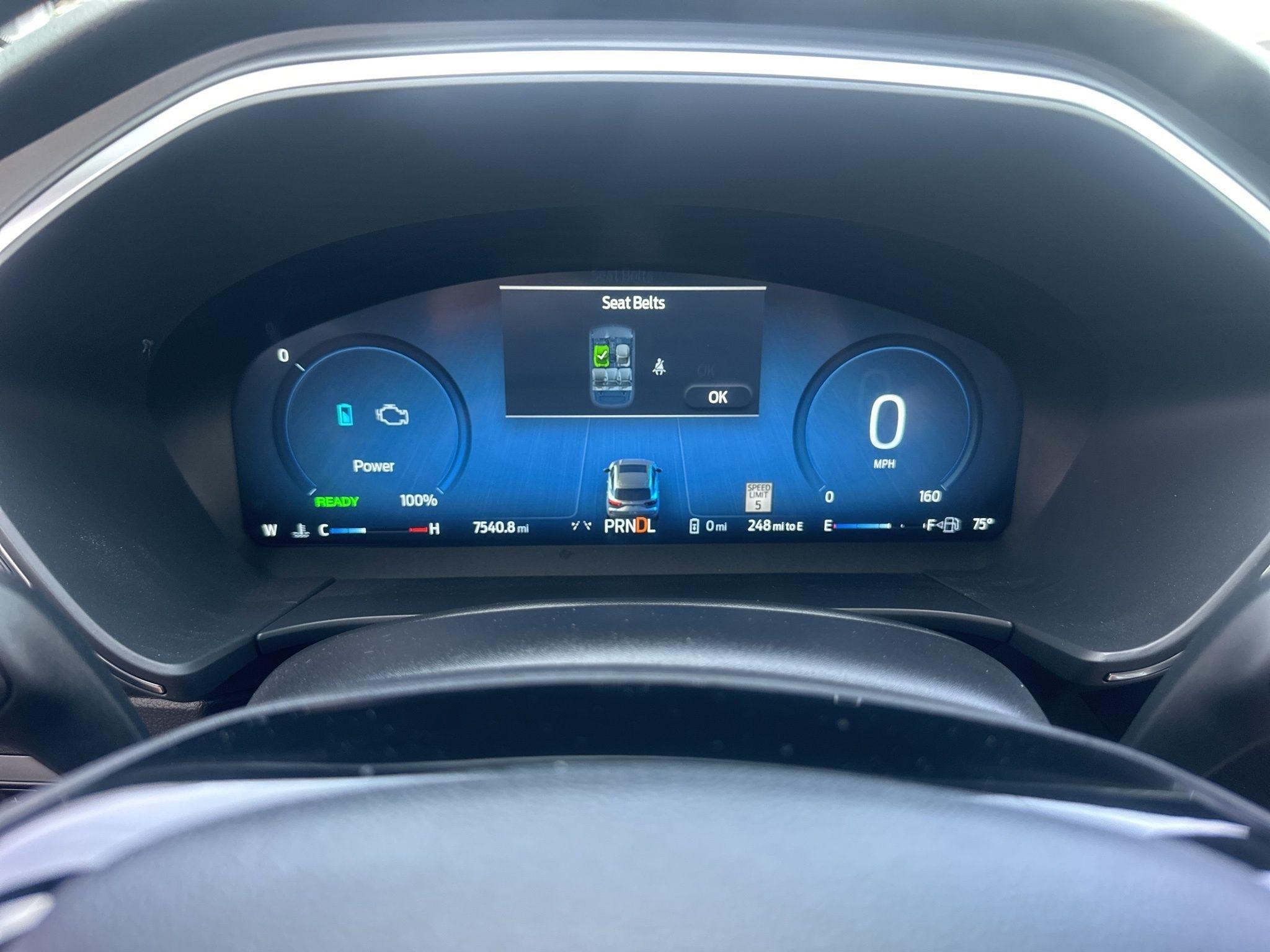 Ford Escape Plug-in Hybrid  2025