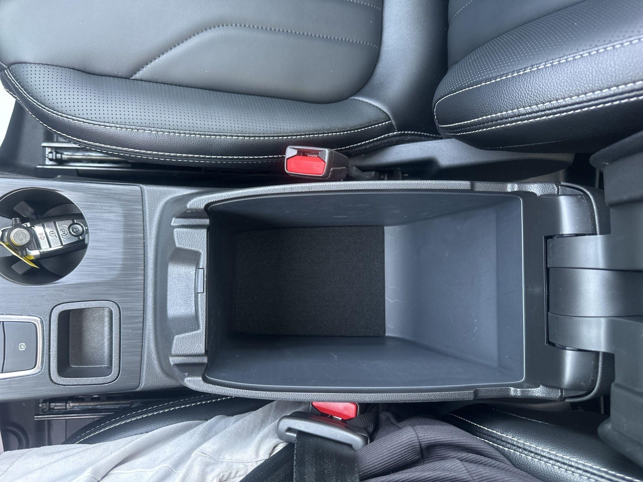 Ford Escape Plug-in Hybrid  2025