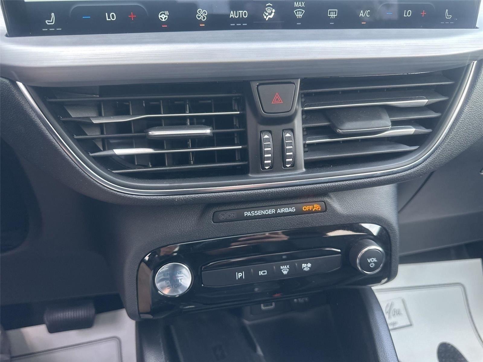 Ford Escape Plug-in Hybrid  2025