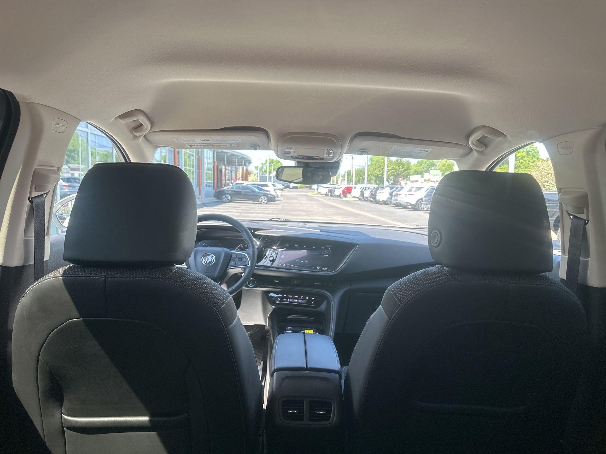 Buick Envision  2022