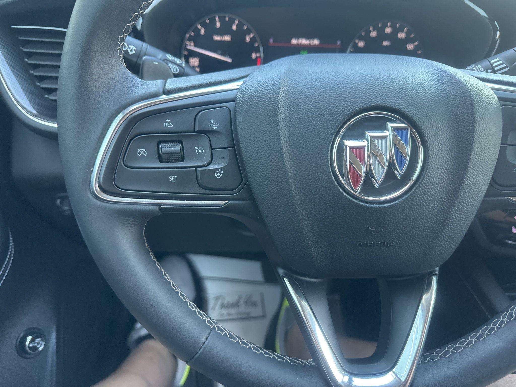 Buick Envision  2022