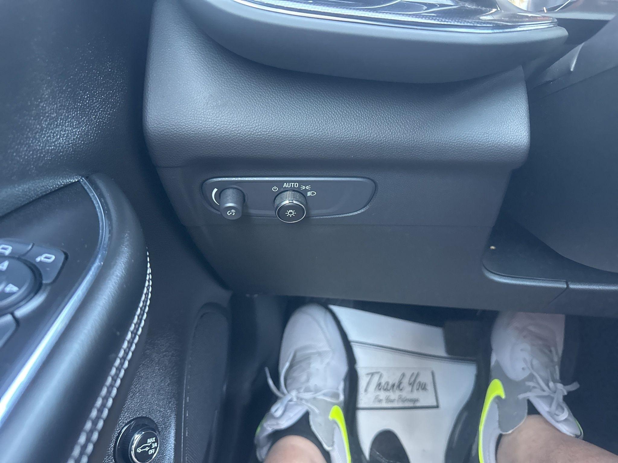 Buick Envision  2022