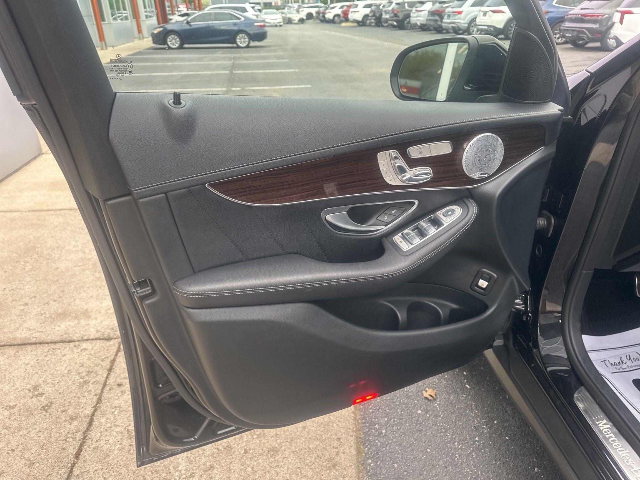 Mercedes-Benz GLC  2018