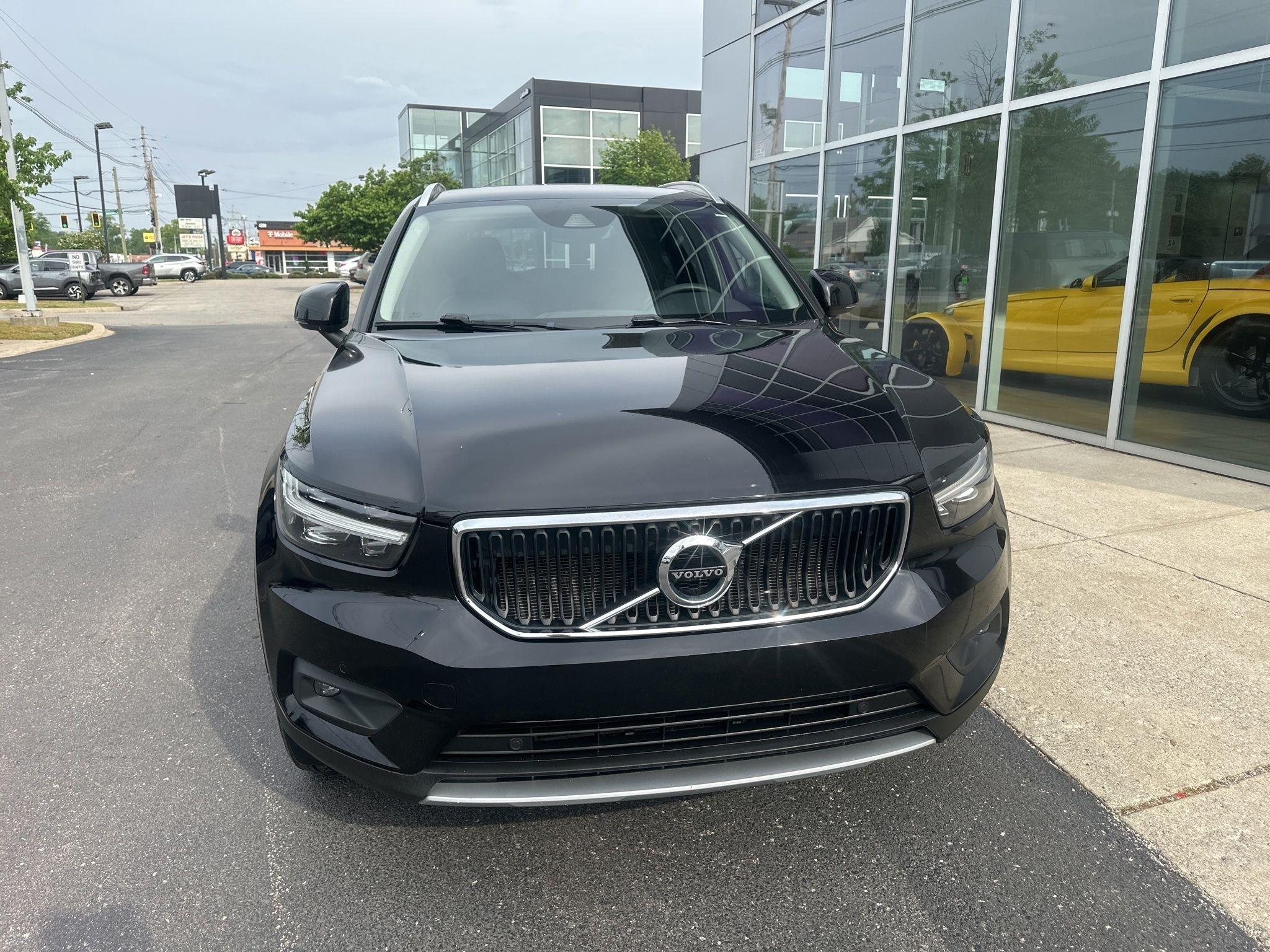 Volvo XC40  2022